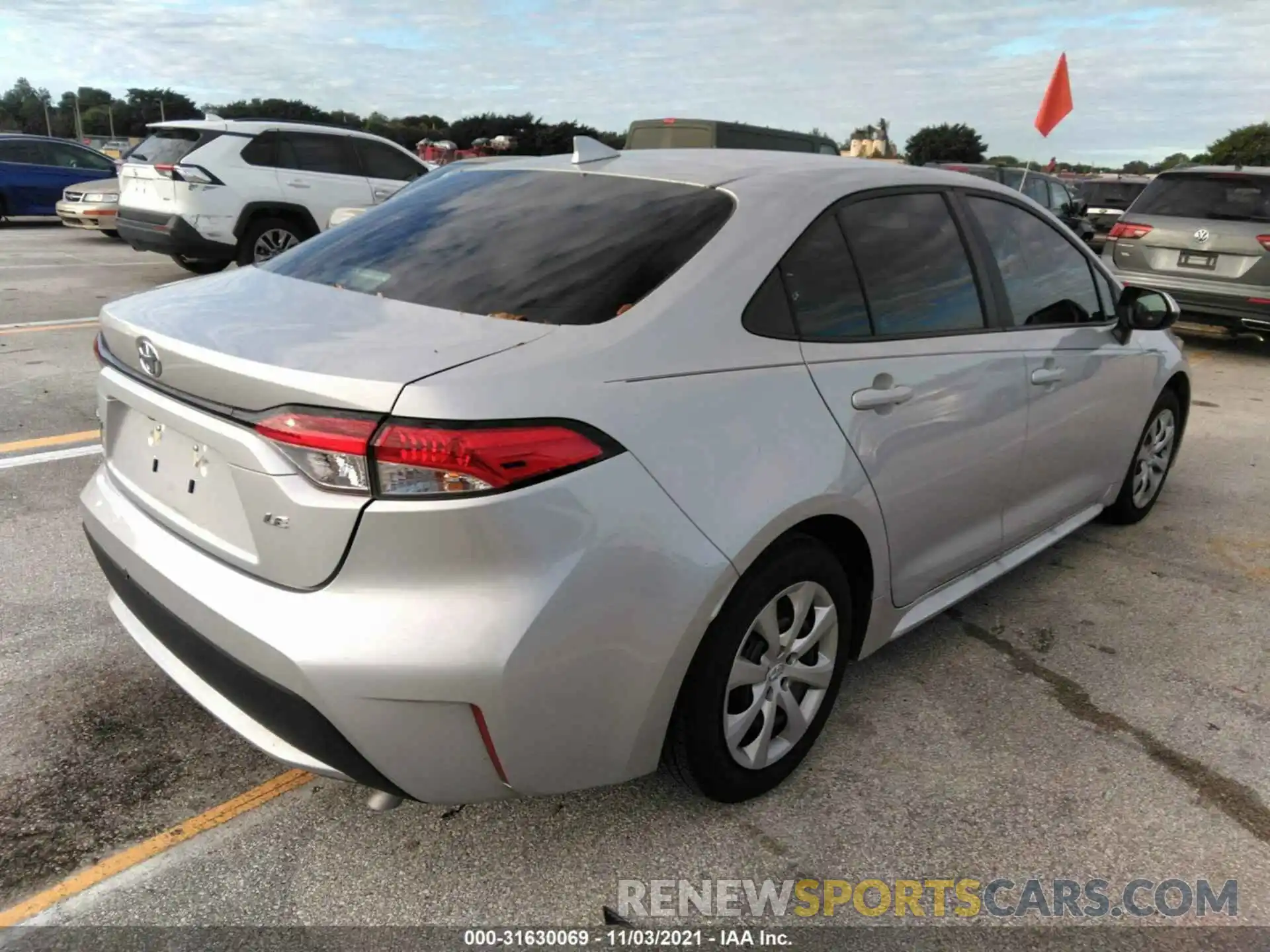 4 Photograph of a damaged car 5YFEPMAE1MP237336 TOYOTA COROLLA 2021