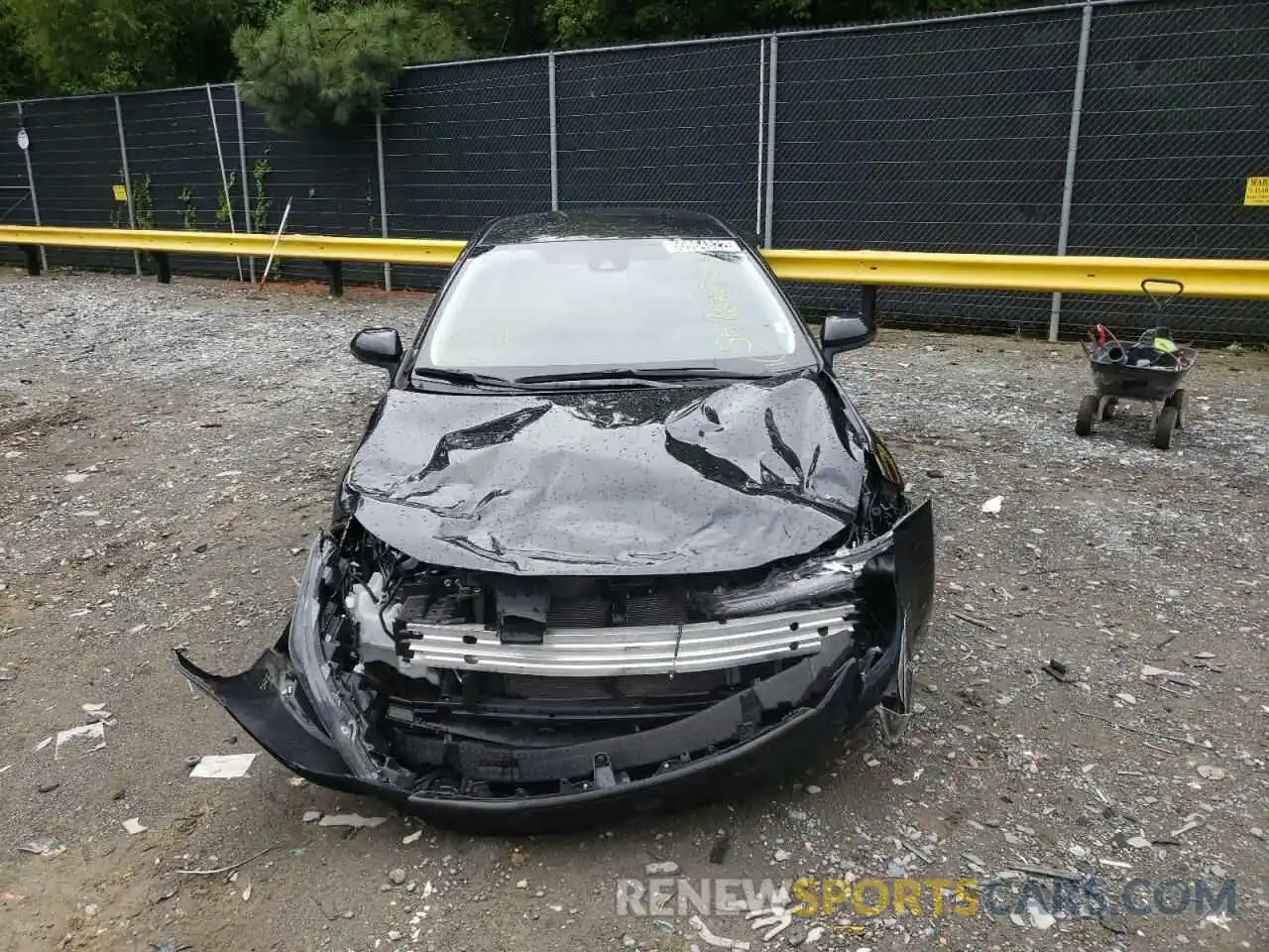 9 Photograph of a damaged car 5YFEPMAE1MP238003 TOYOTA COROLLA 2021