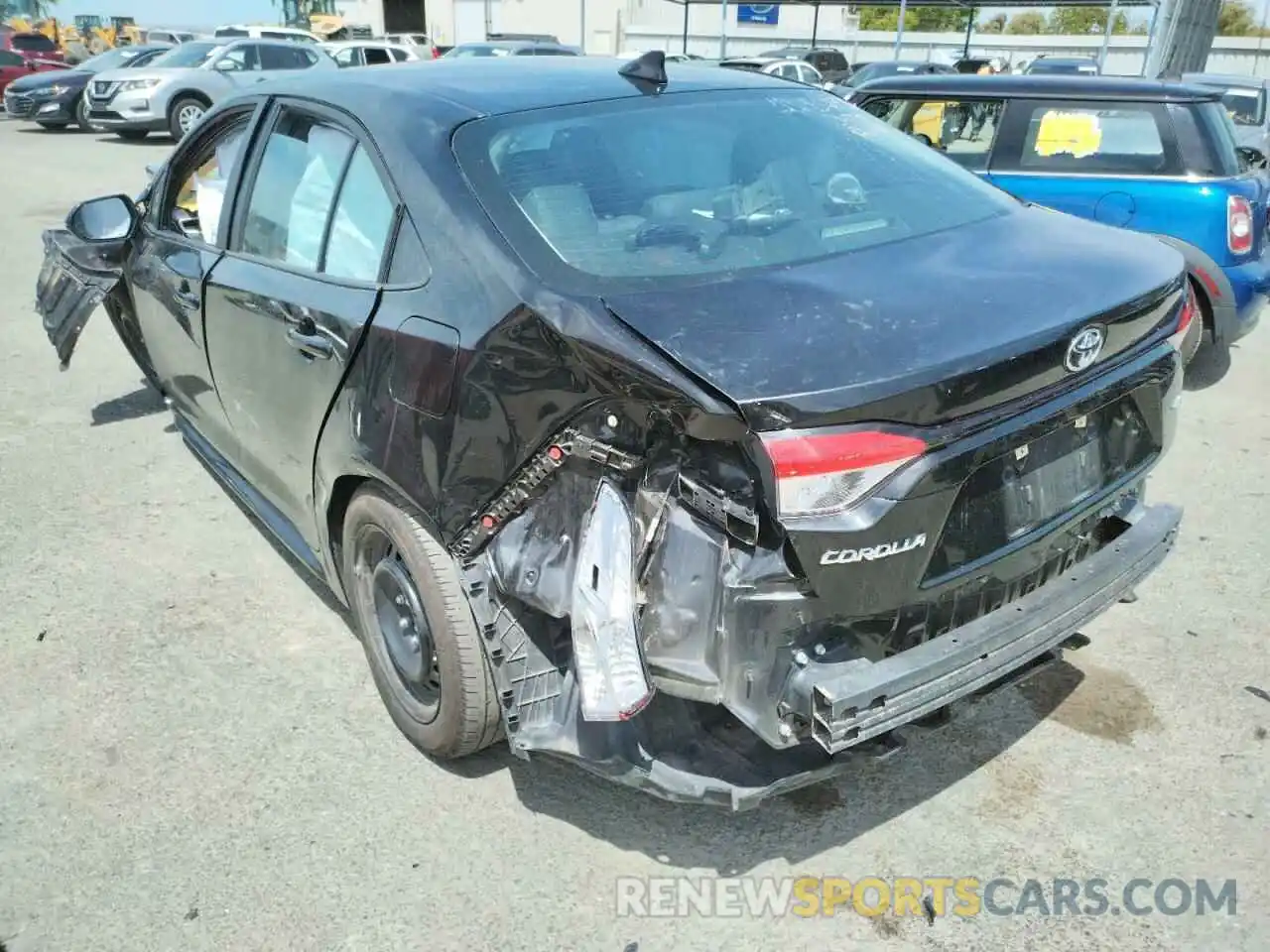 3 Photograph of a damaged car 5YFEPMAE1MP239720 TOYOTA COROLLA 2021