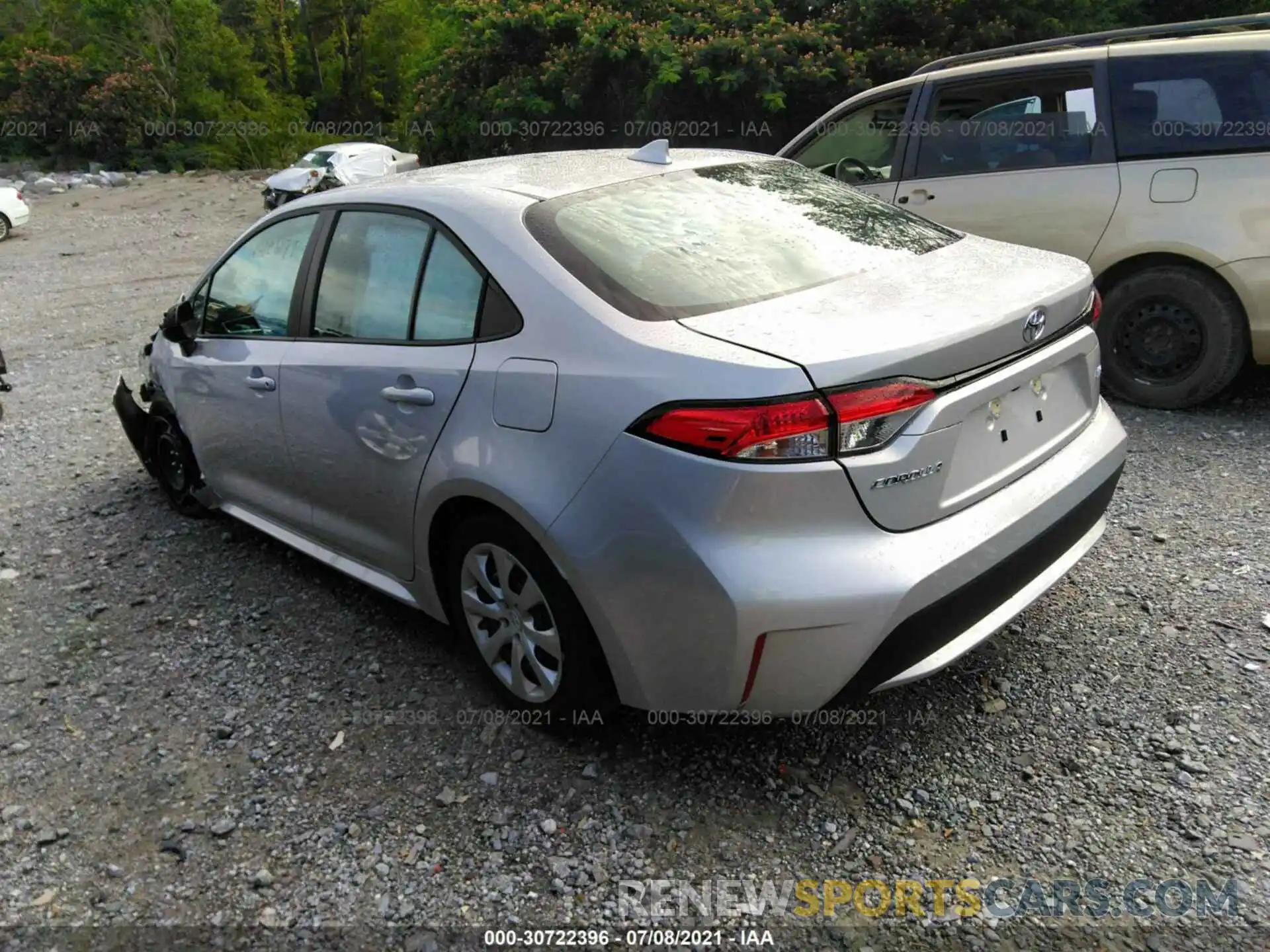 3 Photograph of a damaged car 5YFEPMAE1MP240026 TOYOTA COROLLA 2021