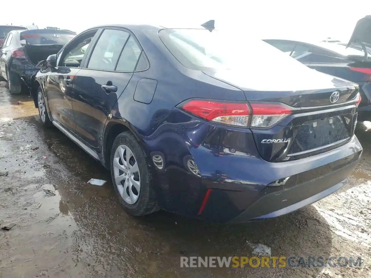 3 Photograph of a damaged car 5YFEPMAE1MP240513 TOYOTA COROLLA 2021