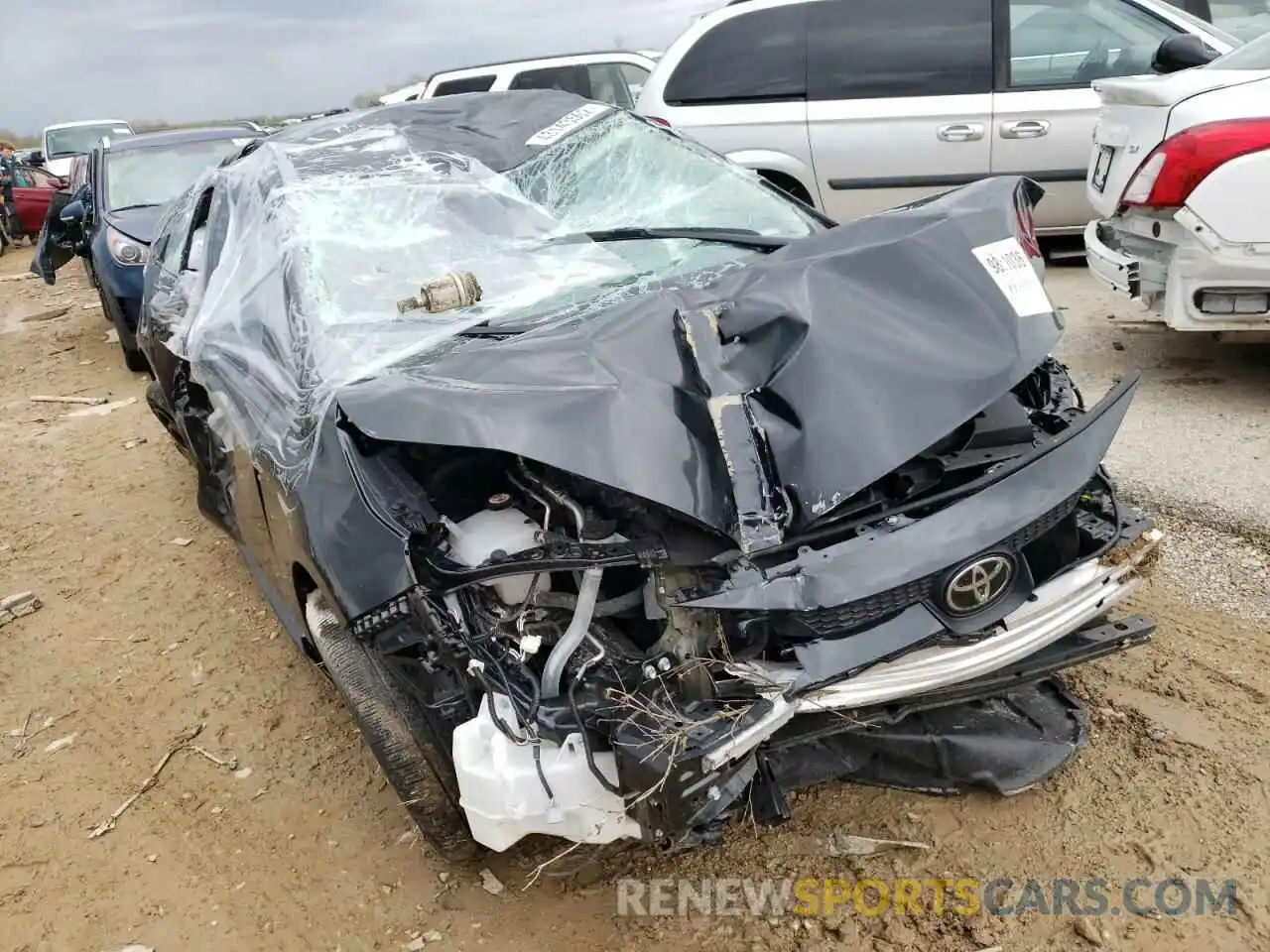 9 Photograph of a damaged car 5YFEPMAE1MP240818 TOYOTA COROLLA 2021