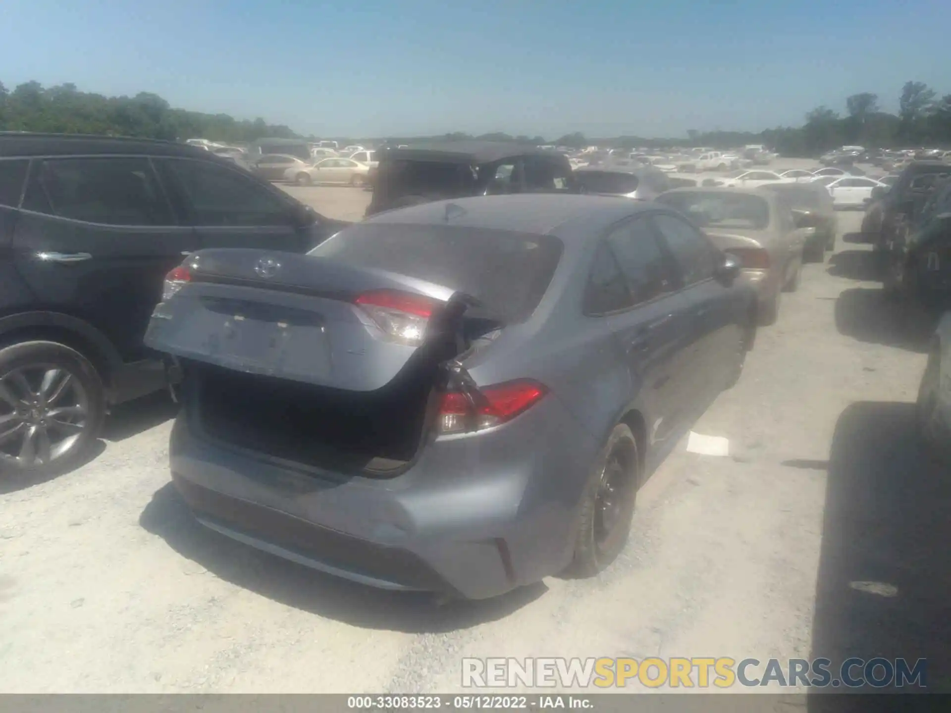 4 Photograph of a damaged car 5YFEPMAE1MP245761 TOYOTA COROLLA 2021