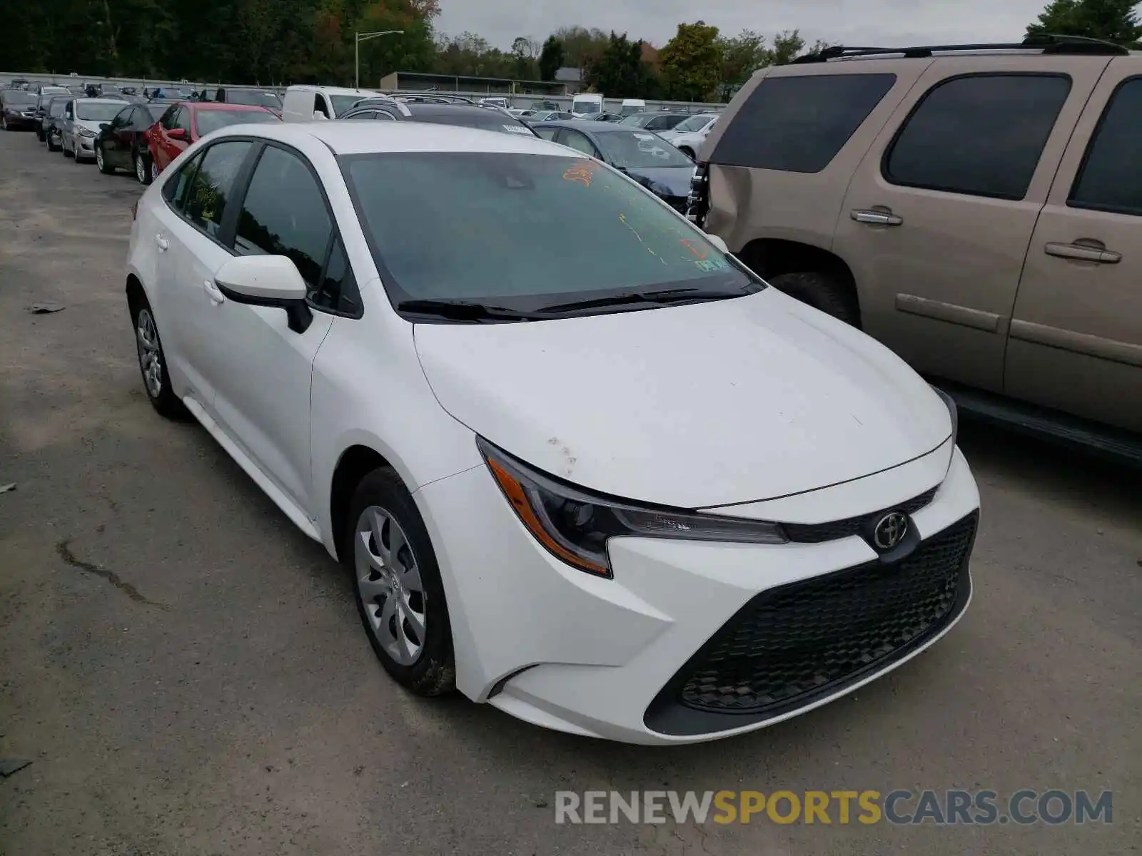 1 Photograph of a damaged car 5YFEPMAE1MP245937 TOYOTA COROLLA 2021