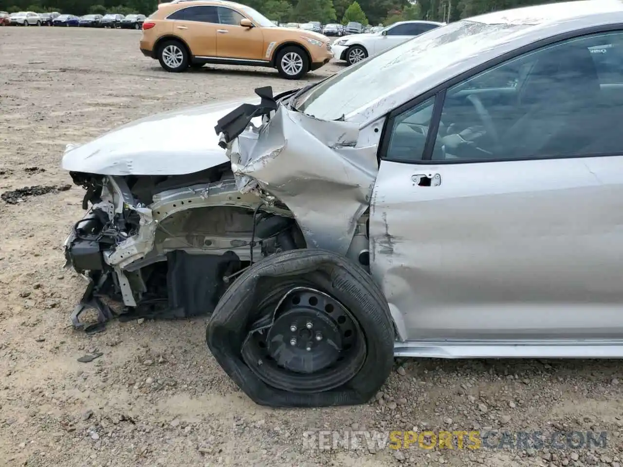 9 Photograph of a damaged car 5YFEPMAE1MP246618 TOYOTA COROLLA 2021