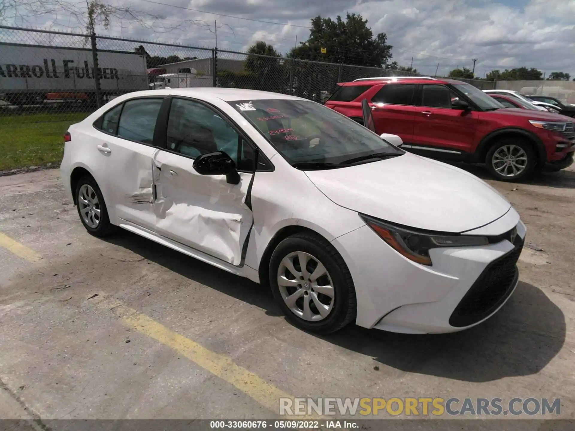 1 Photograph of a damaged car 5YFEPMAE1MP249194 TOYOTA COROLLA 2021