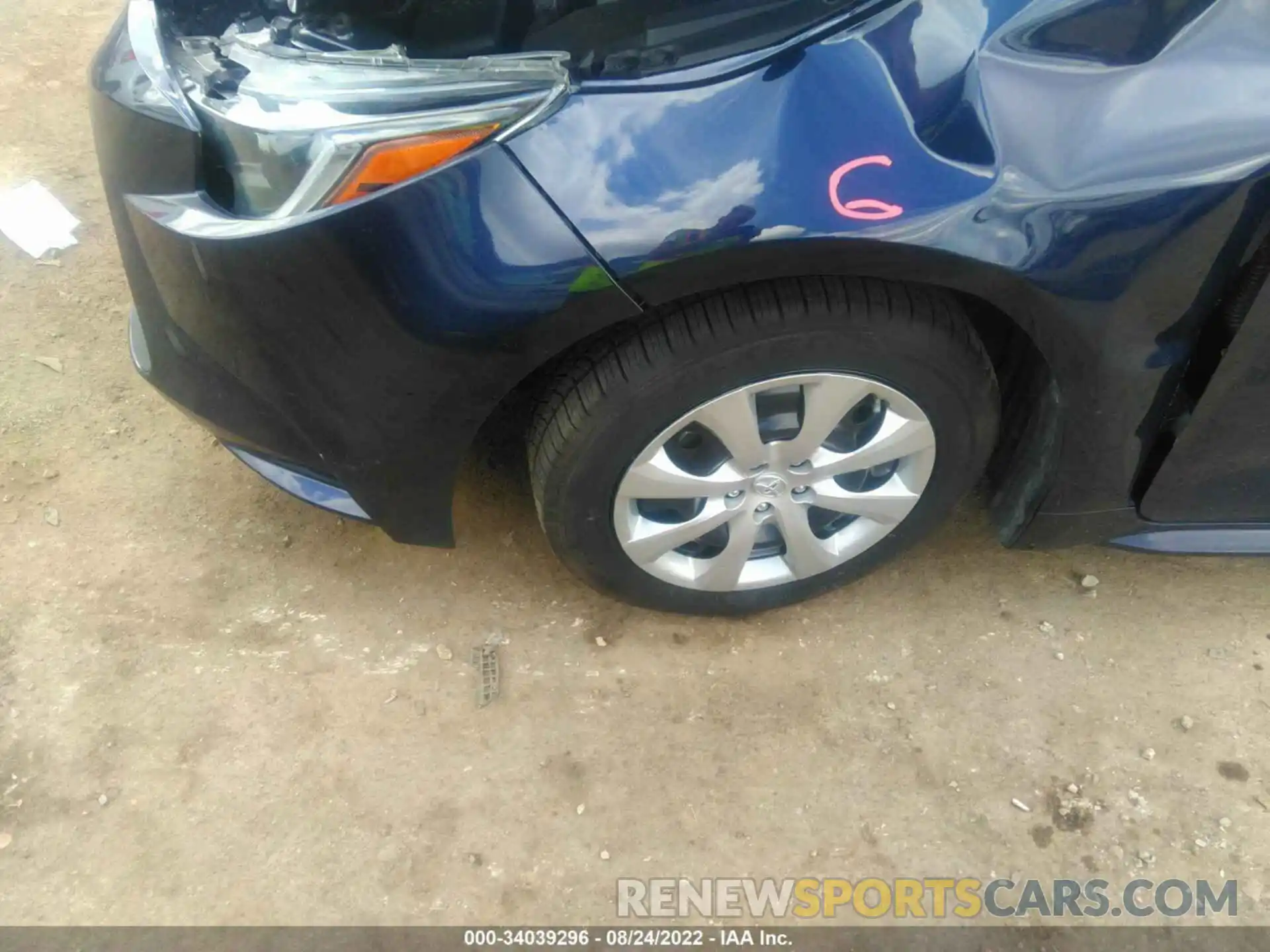 12 Photograph of a damaged car 5YFEPMAE1MP249406 TOYOTA COROLLA 2021