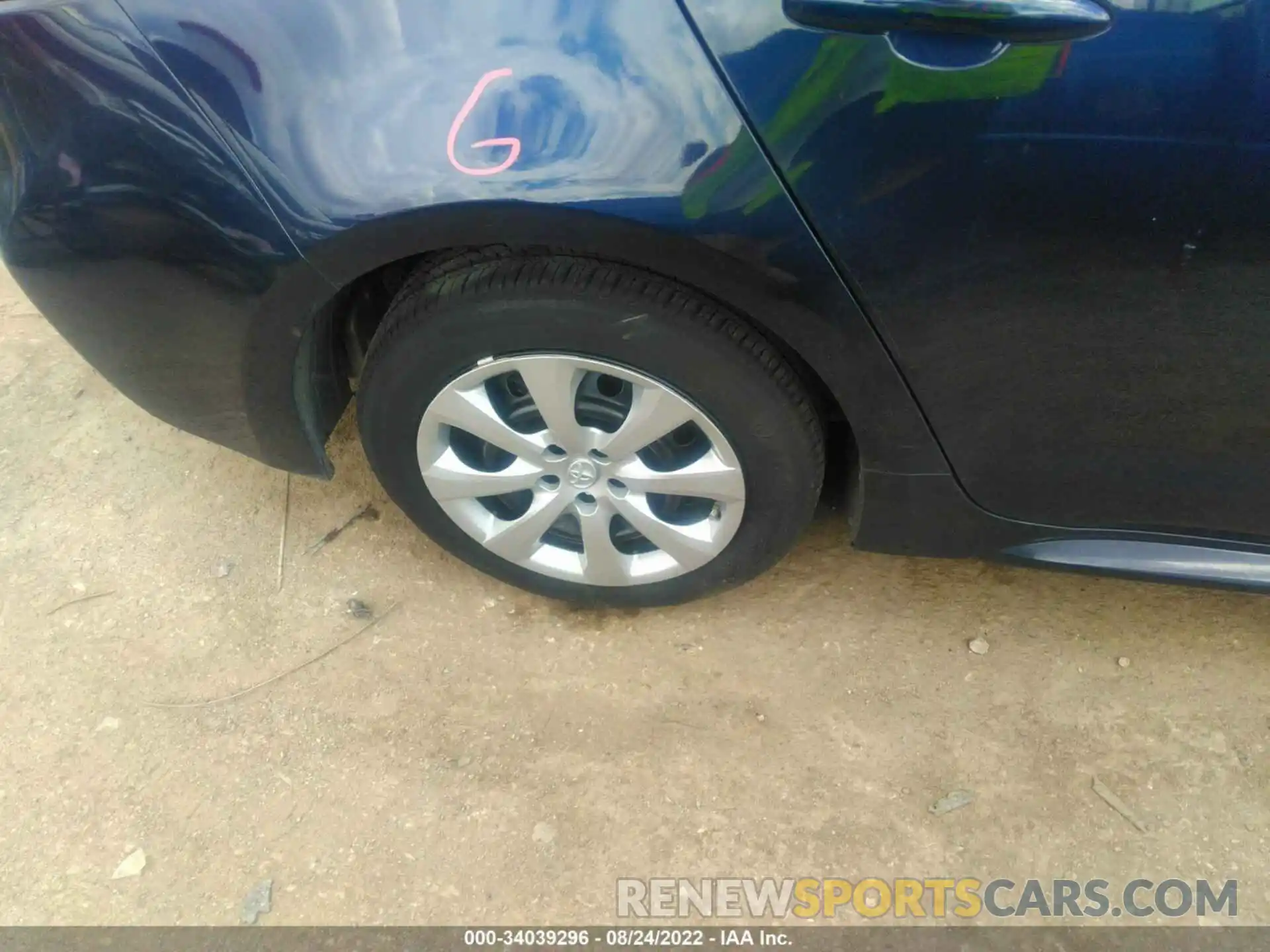 15 Photograph of a damaged car 5YFEPMAE1MP249406 TOYOTA COROLLA 2021