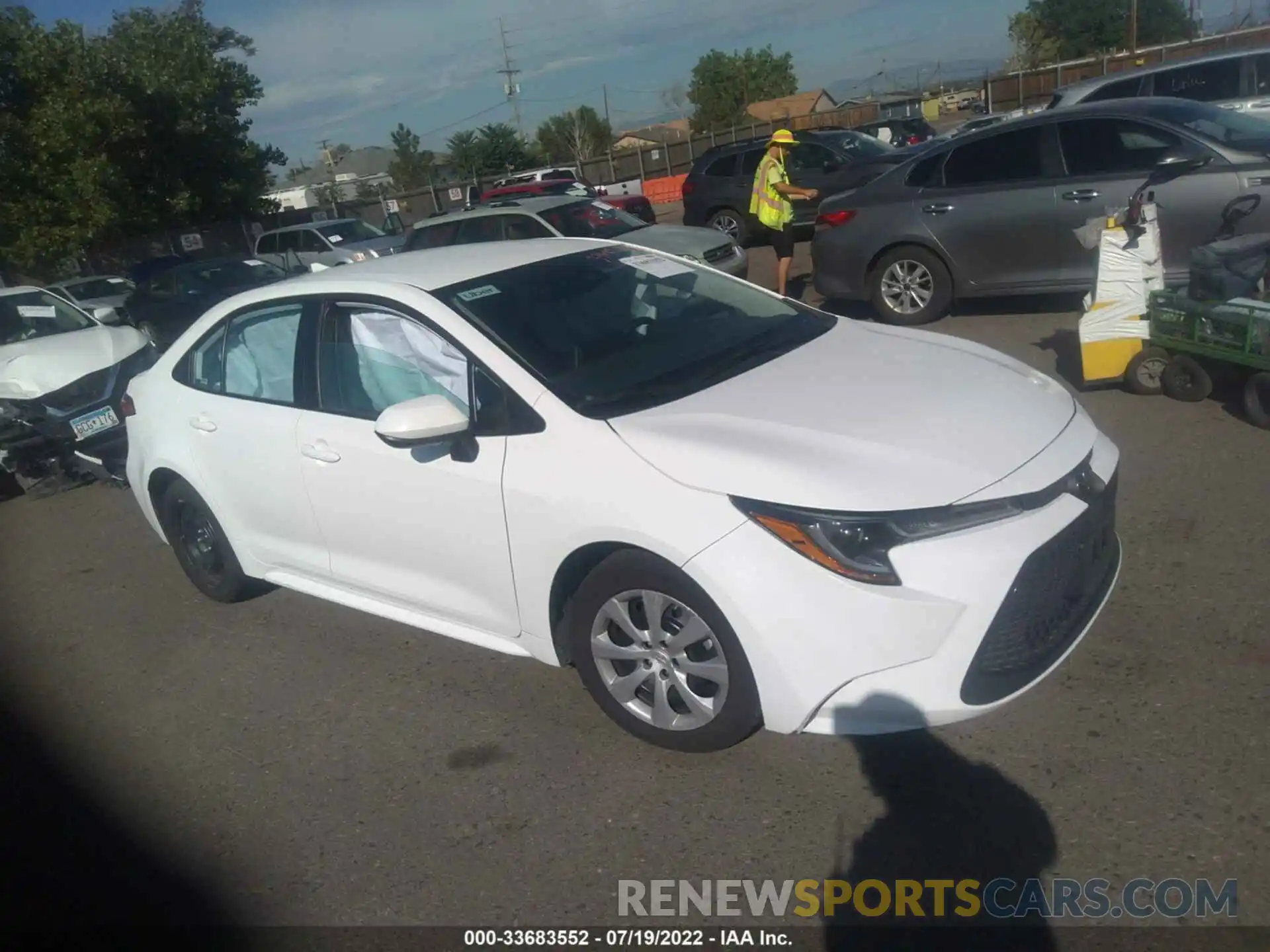 1 Photograph of a damaged car 5YFEPMAE1MP249857 TOYOTA COROLLA 2021