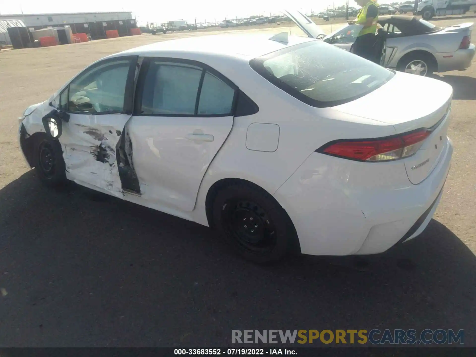 3 Photograph of a damaged car 5YFEPMAE1MP249857 TOYOTA COROLLA 2021