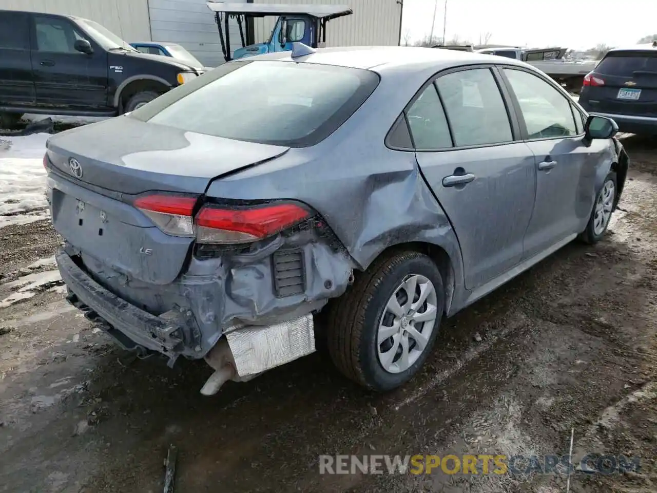 4 Photograph of a damaged car 5YFEPMAE1MP254394 TOYOTA COROLLA 2021