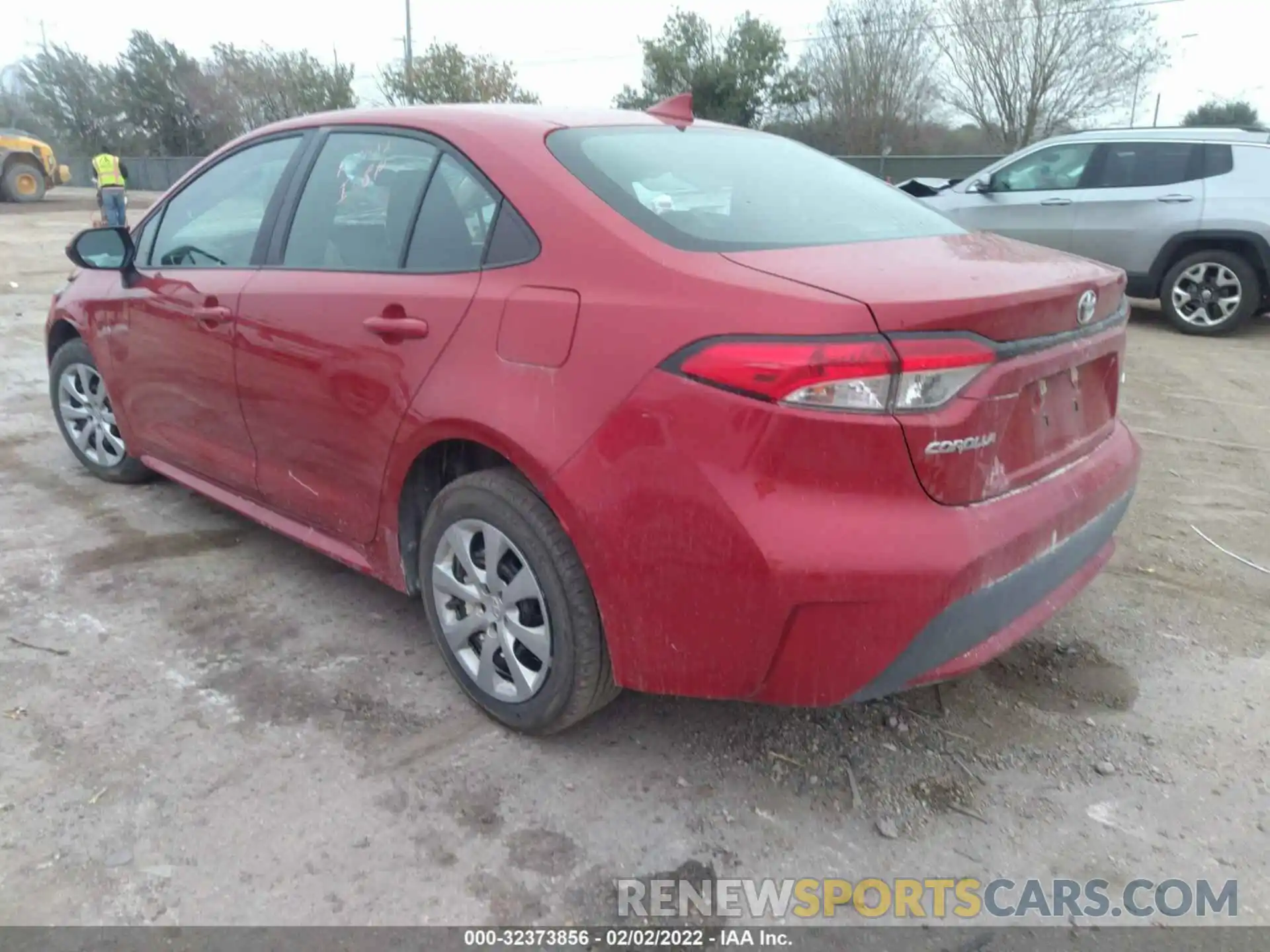 3 Photograph of a damaged car 5YFEPMAE1MP256940 TOYOTA COROLLA 2021