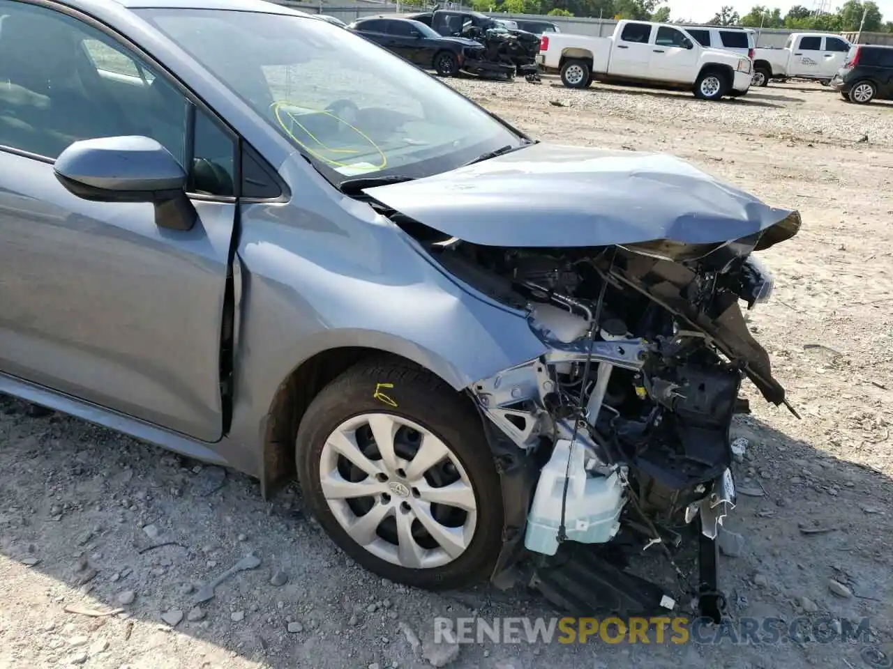 9 Photograph of a damaged car 5YFEPMAE1MP257151 TOYOTA COROLLA 2021