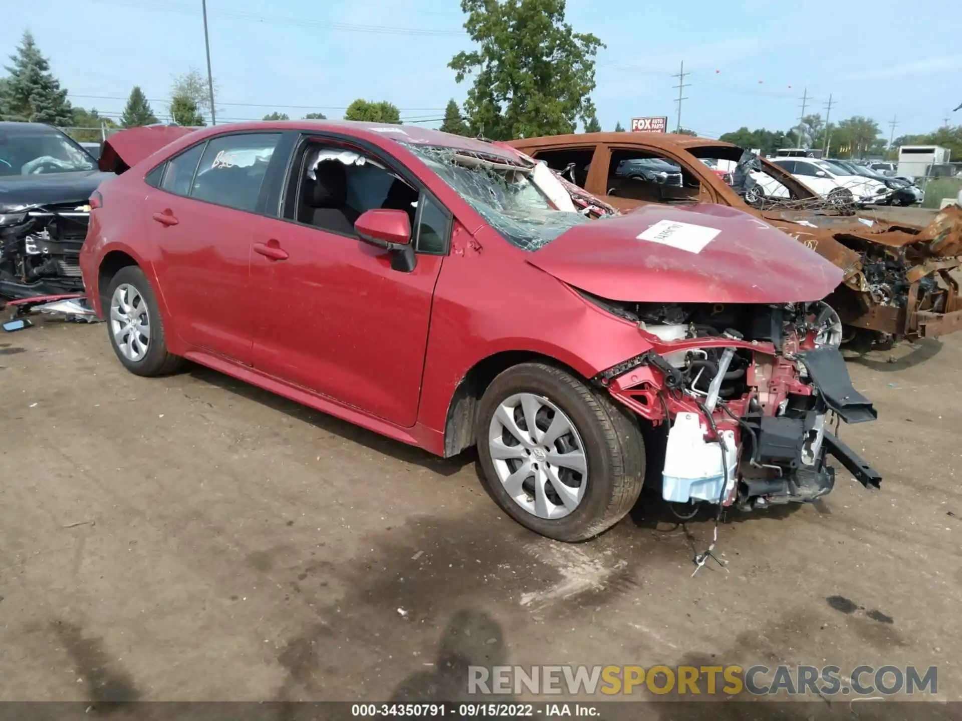 1 Photograph of a damaged car 5YFEPMAE1MP257571 TOYOTA COROLLA 2021