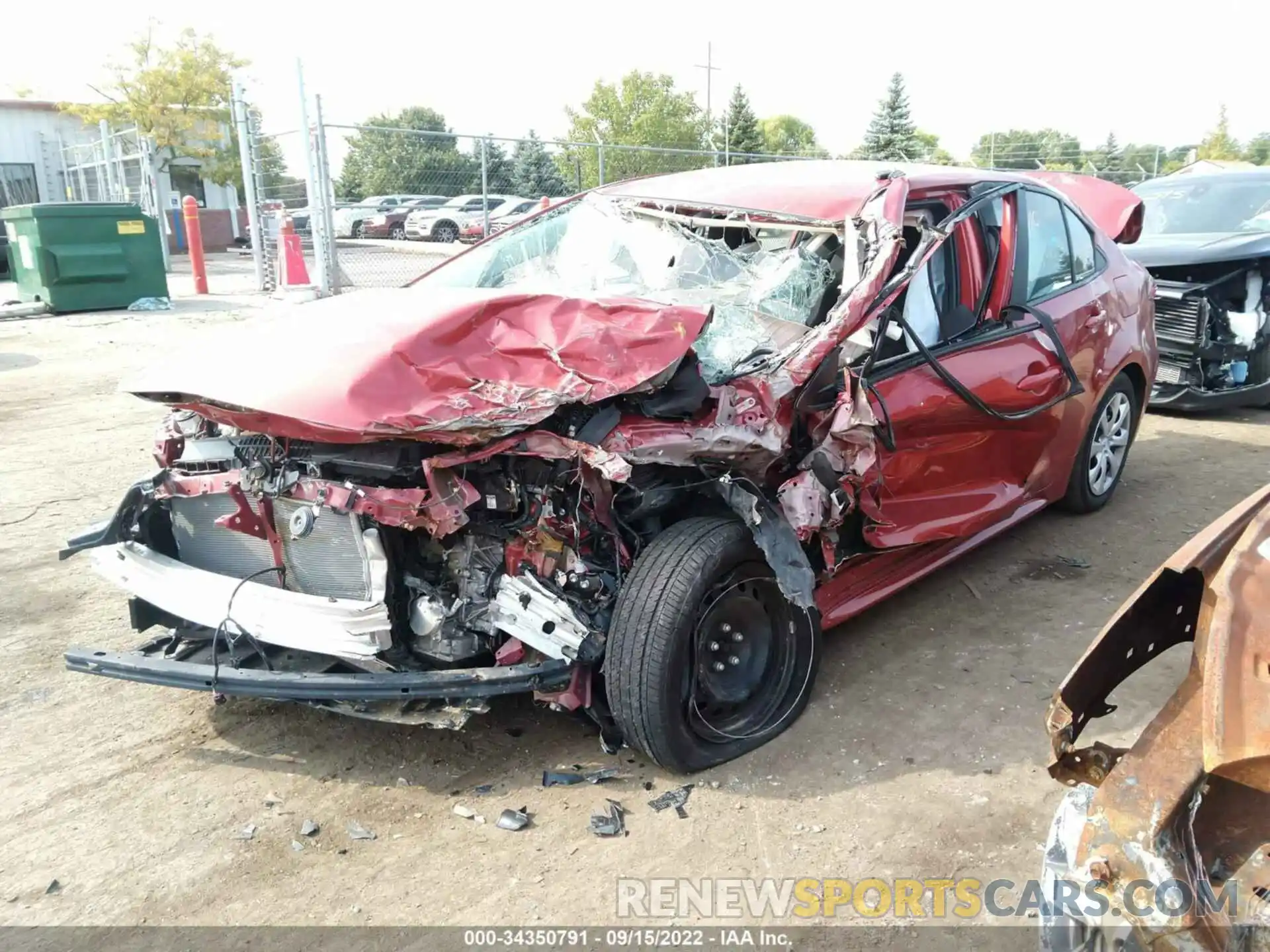 2 Photograph of a damaged car 5YFEPMAE1MP257571 TOYOTA COROLLA 2021