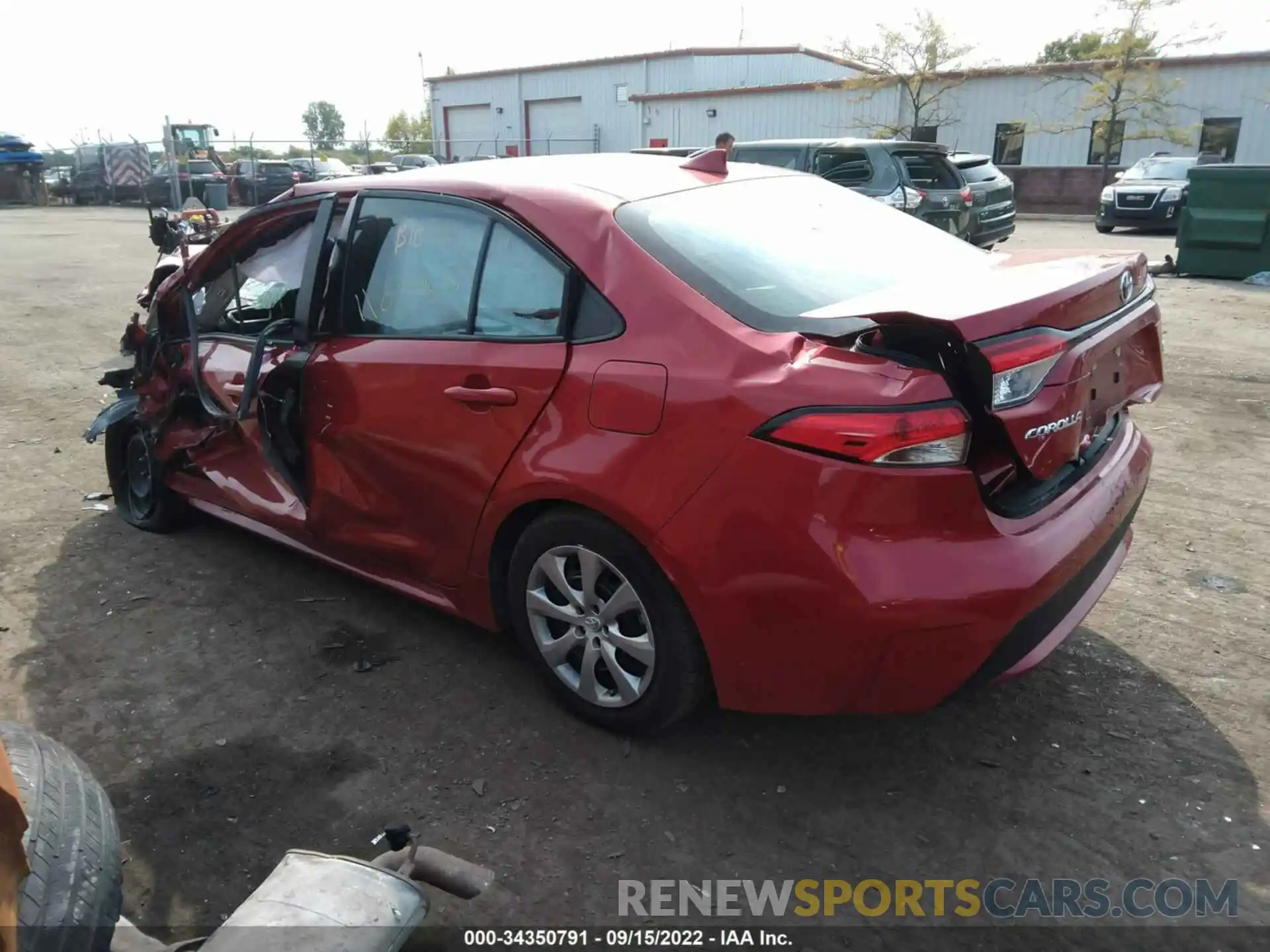 3 Photograph of a damaged car 5YFEPMAE1MP257571 TOYOTA COROLLA 2021