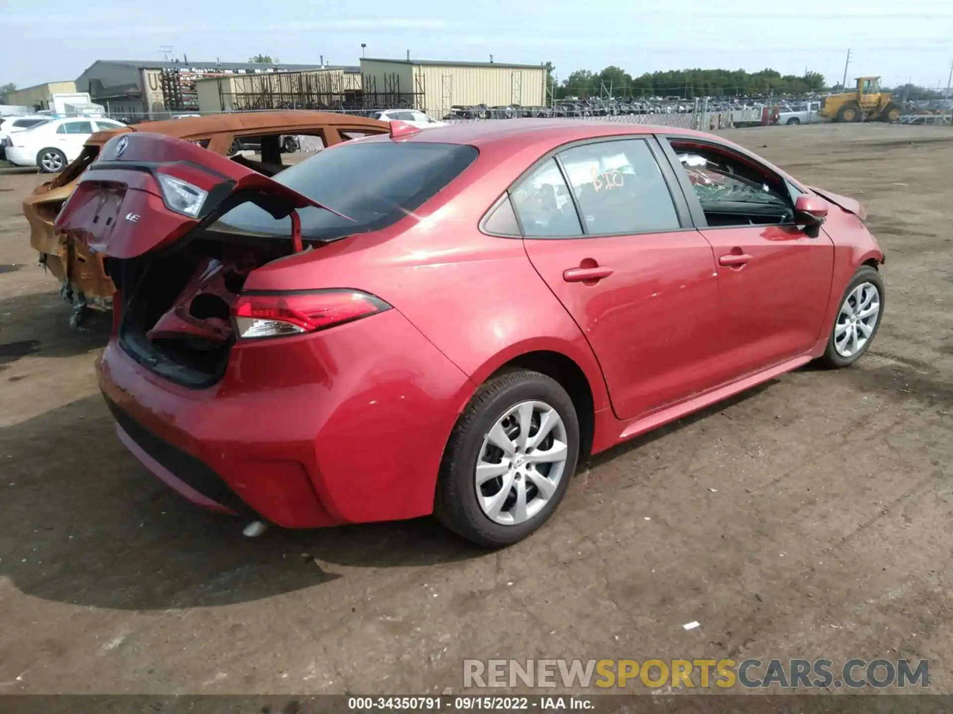 4 Photograph of a damaged car 5YFEPMAE1MP257571 TOYOTA COROLLA 2021