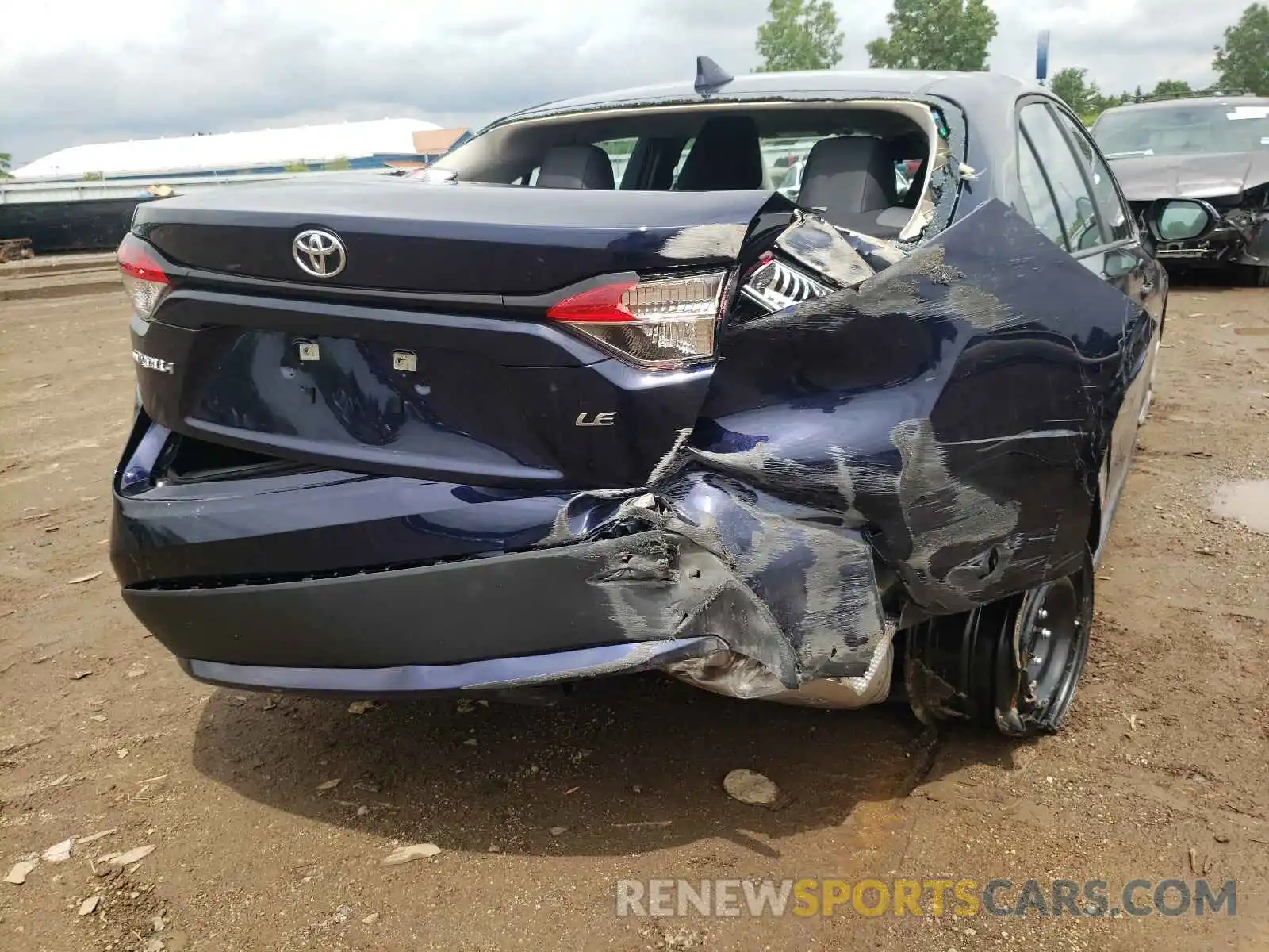 9 Photograph of a damaged car 5YFEPMAE1MP257649 TOYOTA COROLLA 2021