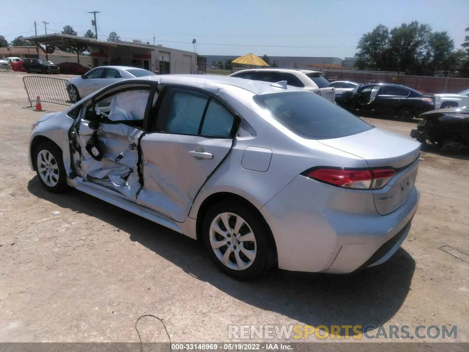 3 Photograph of a damaged car 5YFEPMAE1MP258381 TOYOTA COROLLA 2021