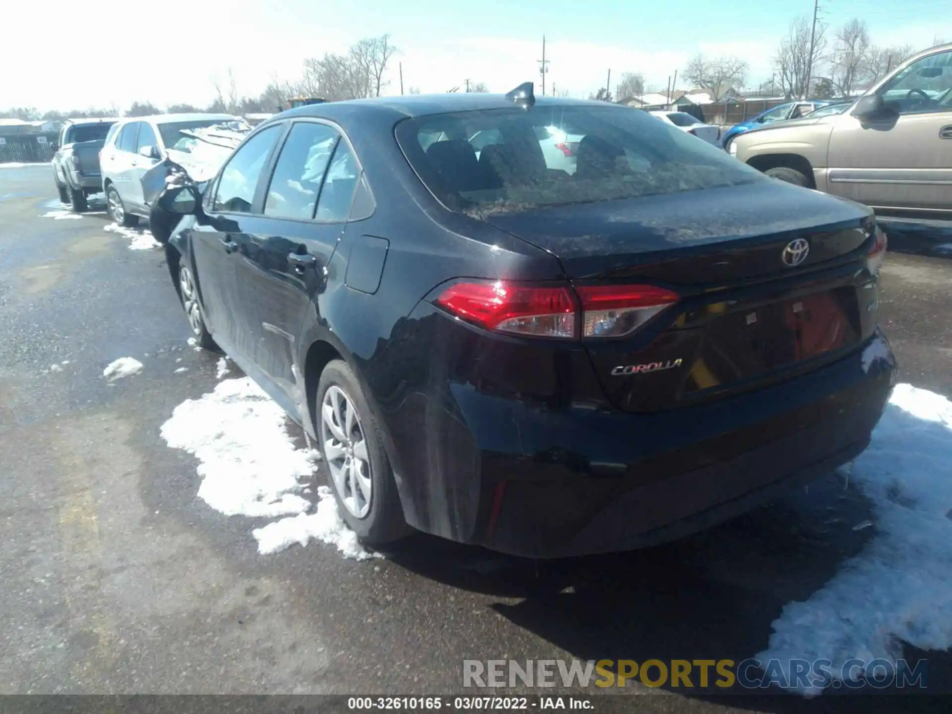 3 Photograph of a damaged car 5YFEPMAE1MP263161 TOYOTA COROLLA 2021