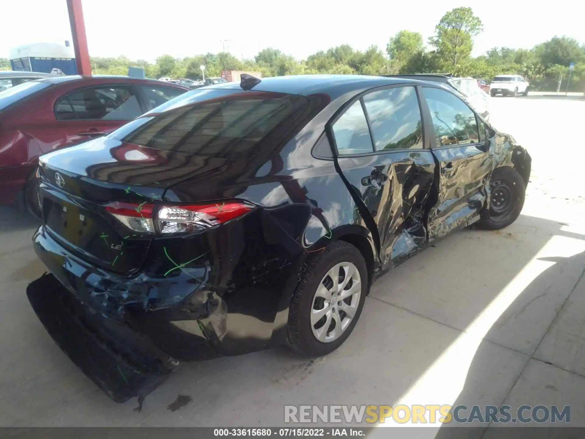 4 Photograph of a damaged car 5YFEPMAE1MP267145 TOYOTA COROLLA 2021