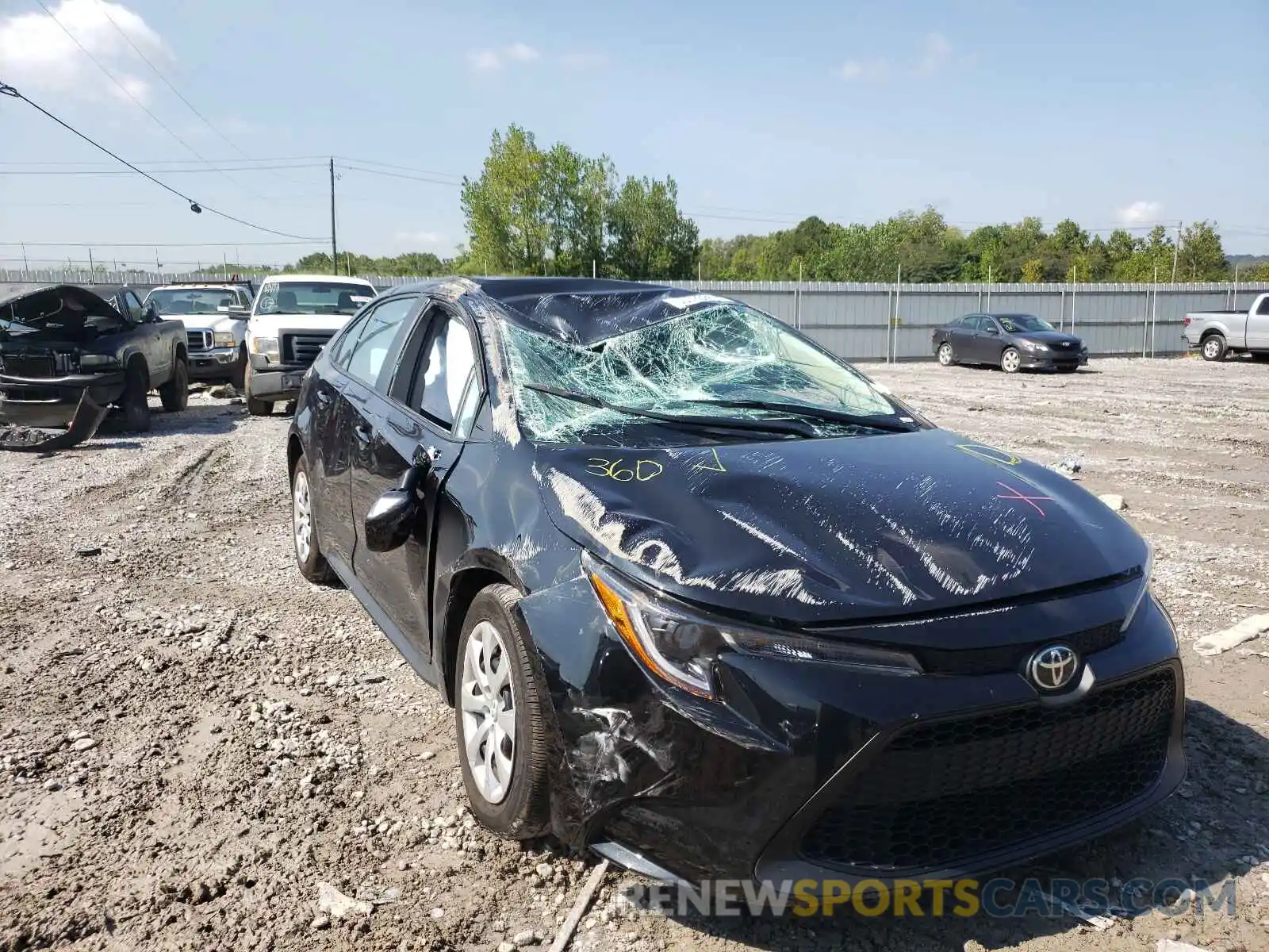 1 Photograph of a damaged car 5YFEPMAE1MP267212 TOYOTA COROLLA 2021