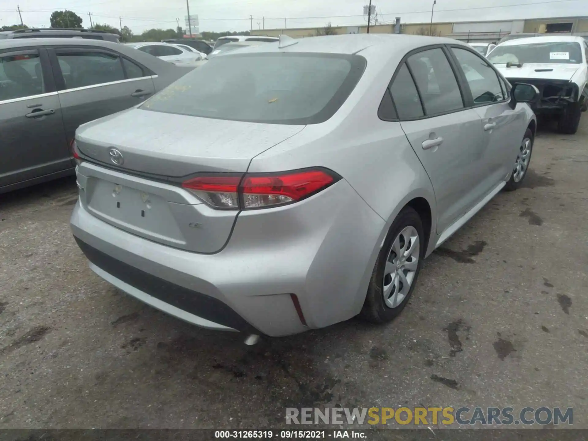 4 Photograph of a damaged car 5YFEPMAE1MP267503 TOYOTA COROLLA 2021