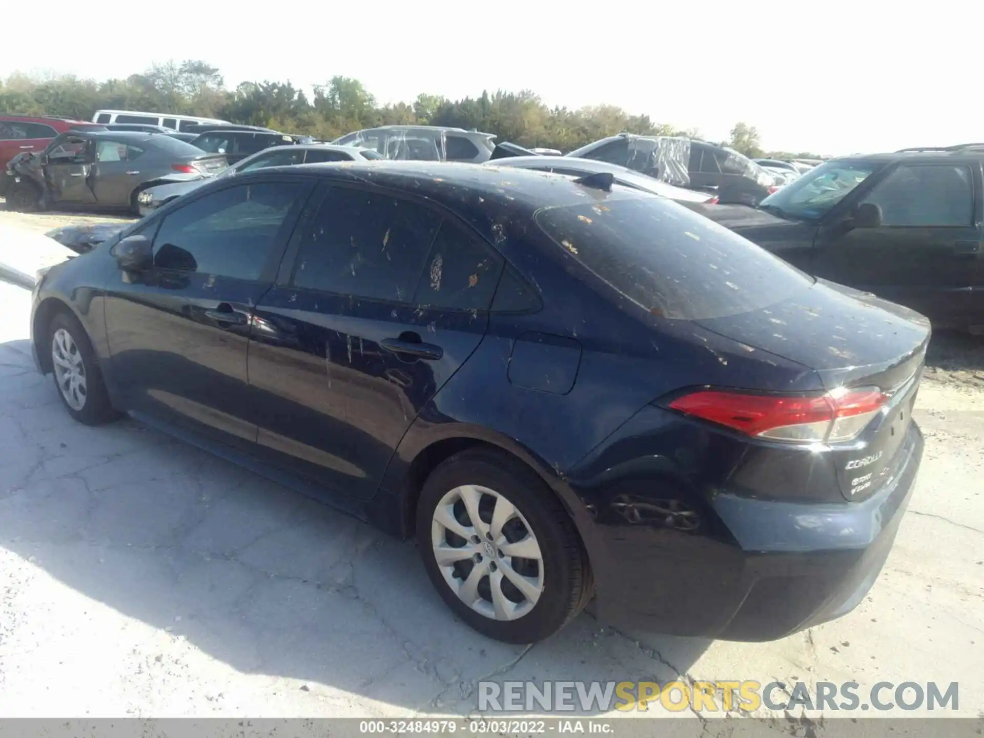 3 Photograph of a damaged car 5YFEPMAE1MP267789 TOYOTA COROLLA 2021