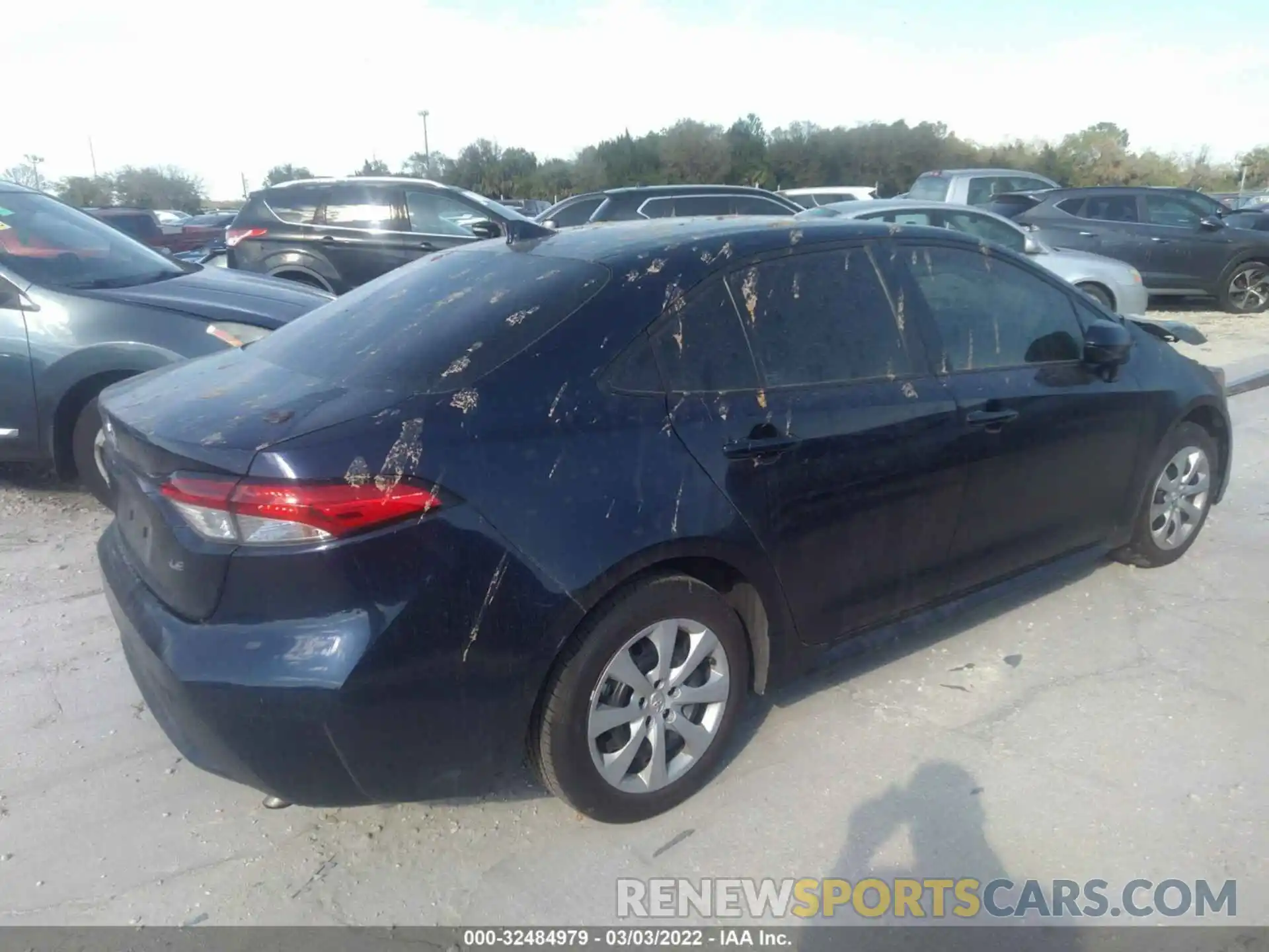 4 Photograph of a damaged car 5YFEPMAE1MP267789 TOYOTA COROLLA 2021