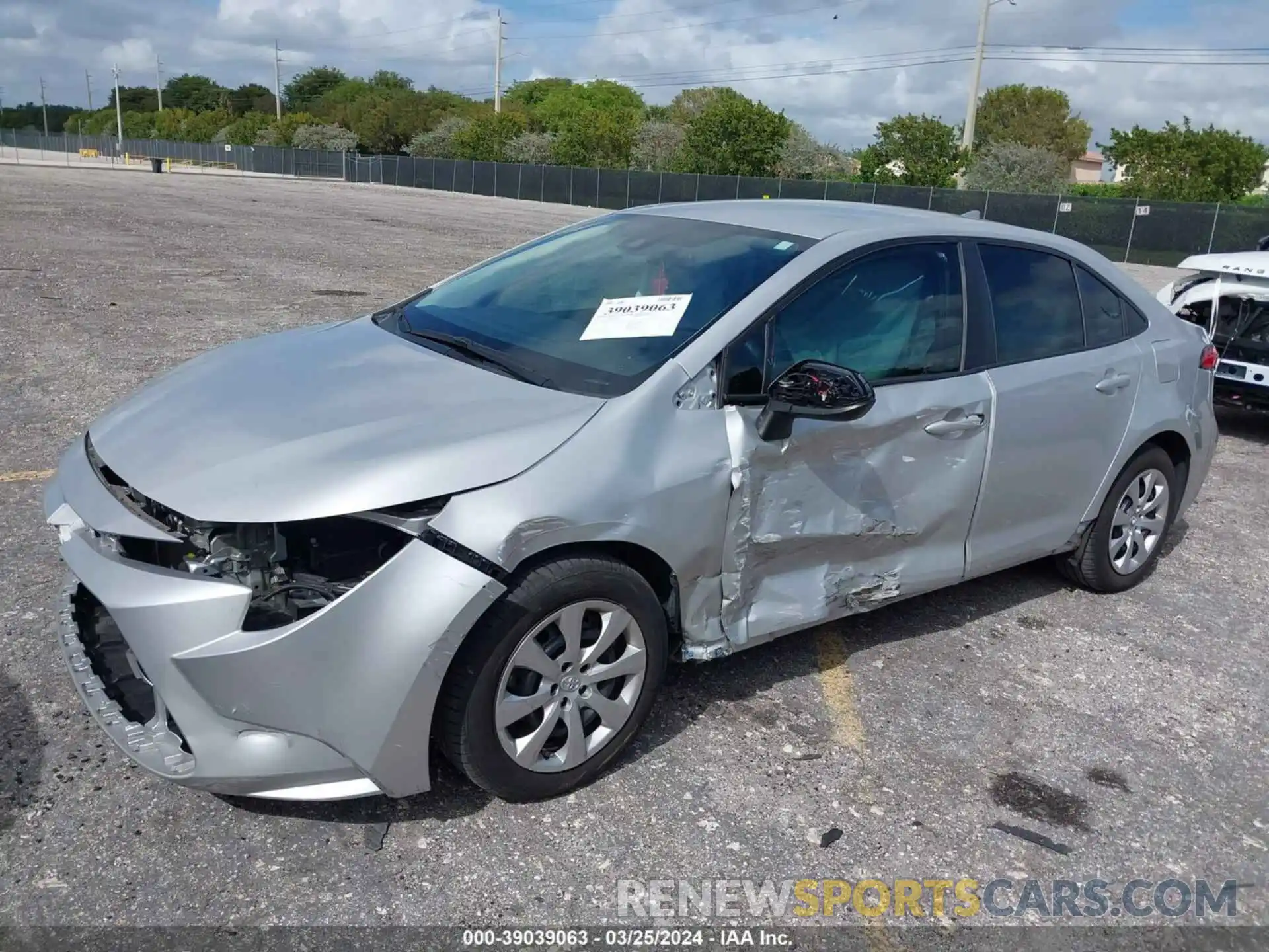 2 Photograph of a damaged car 5YFEPMAE2MP149797 TOYOTA COROLLA 2021