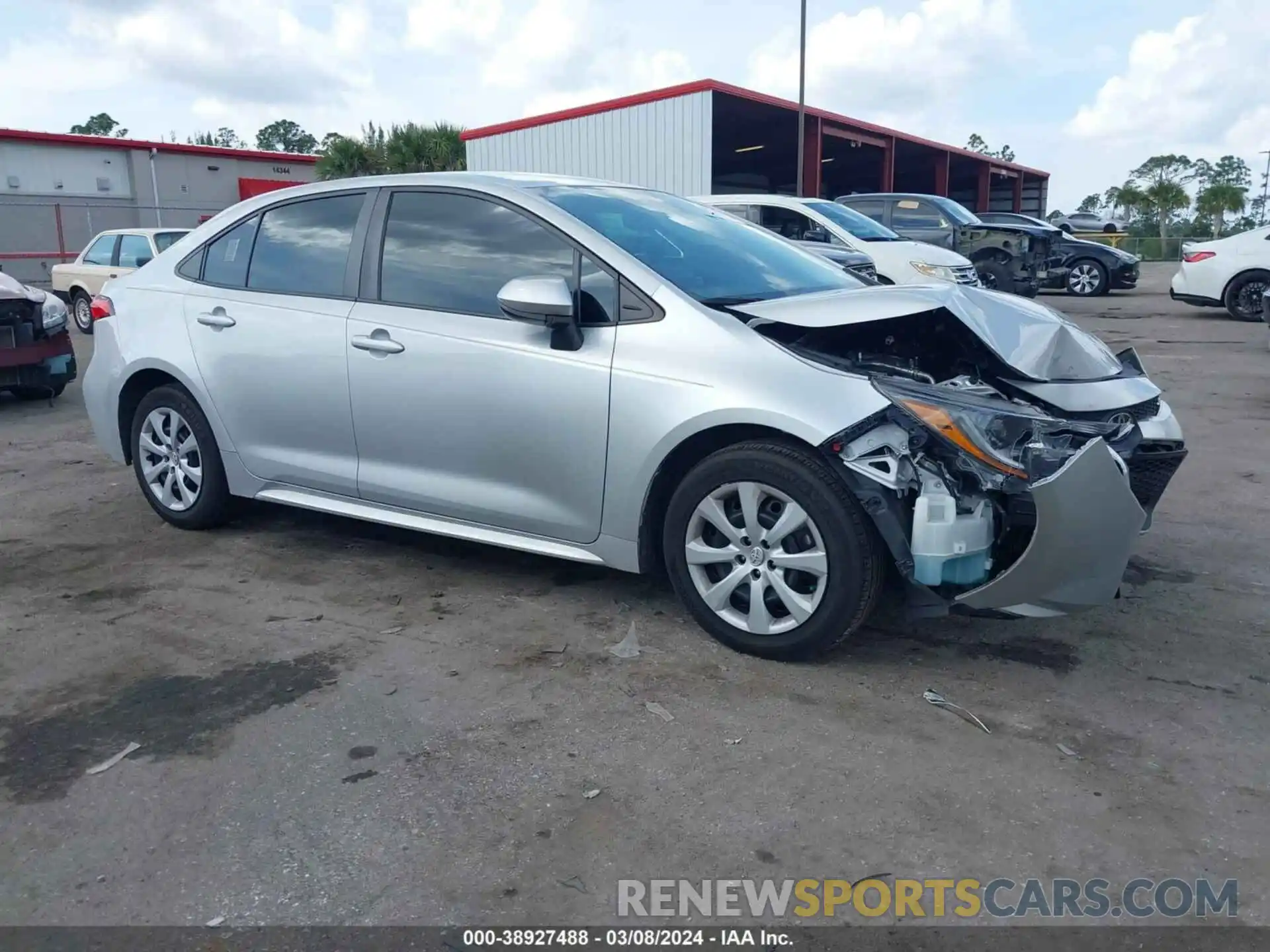 1 Photograph of a damaged car 5YFEPMAE2MP152666 TOYOTA COROLLA 2021