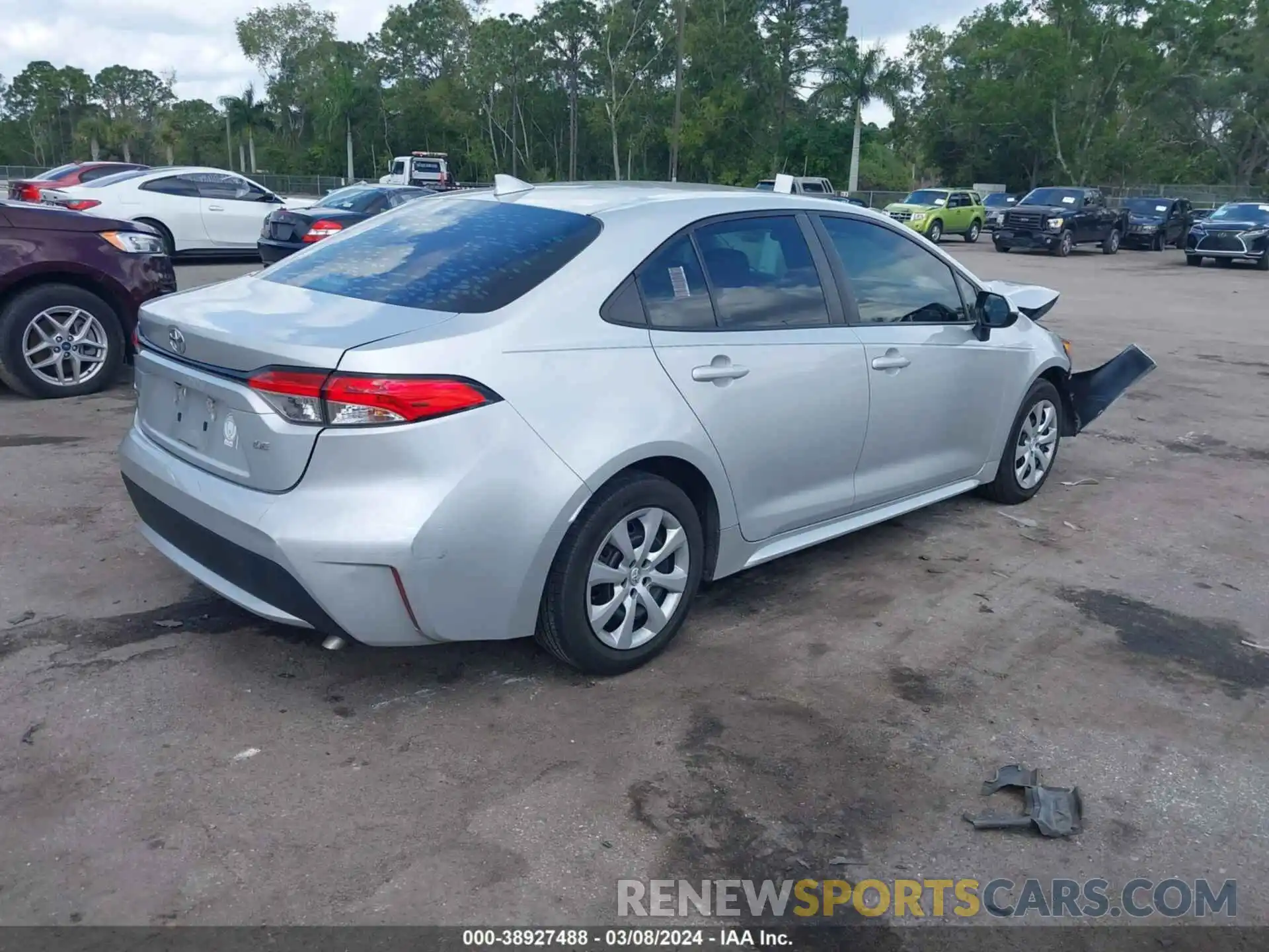 4 Photograph of a damaged car 5YFEPMAE2MP152666 TOYOTA COROLLA 2021