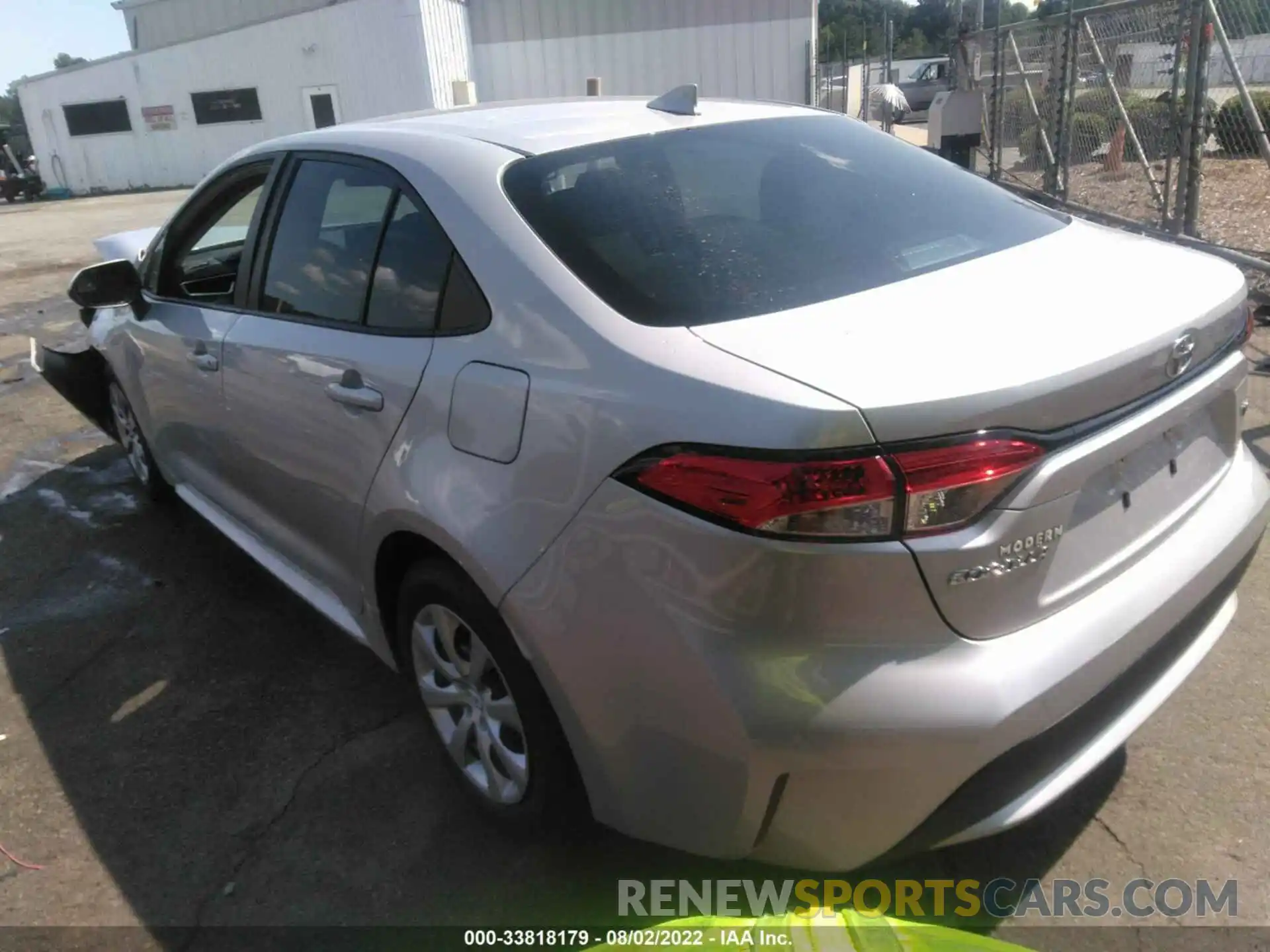 3 Photograph of a damaged car 5YFEPMAE2MP156006 TOYOTA COROLLA 2021