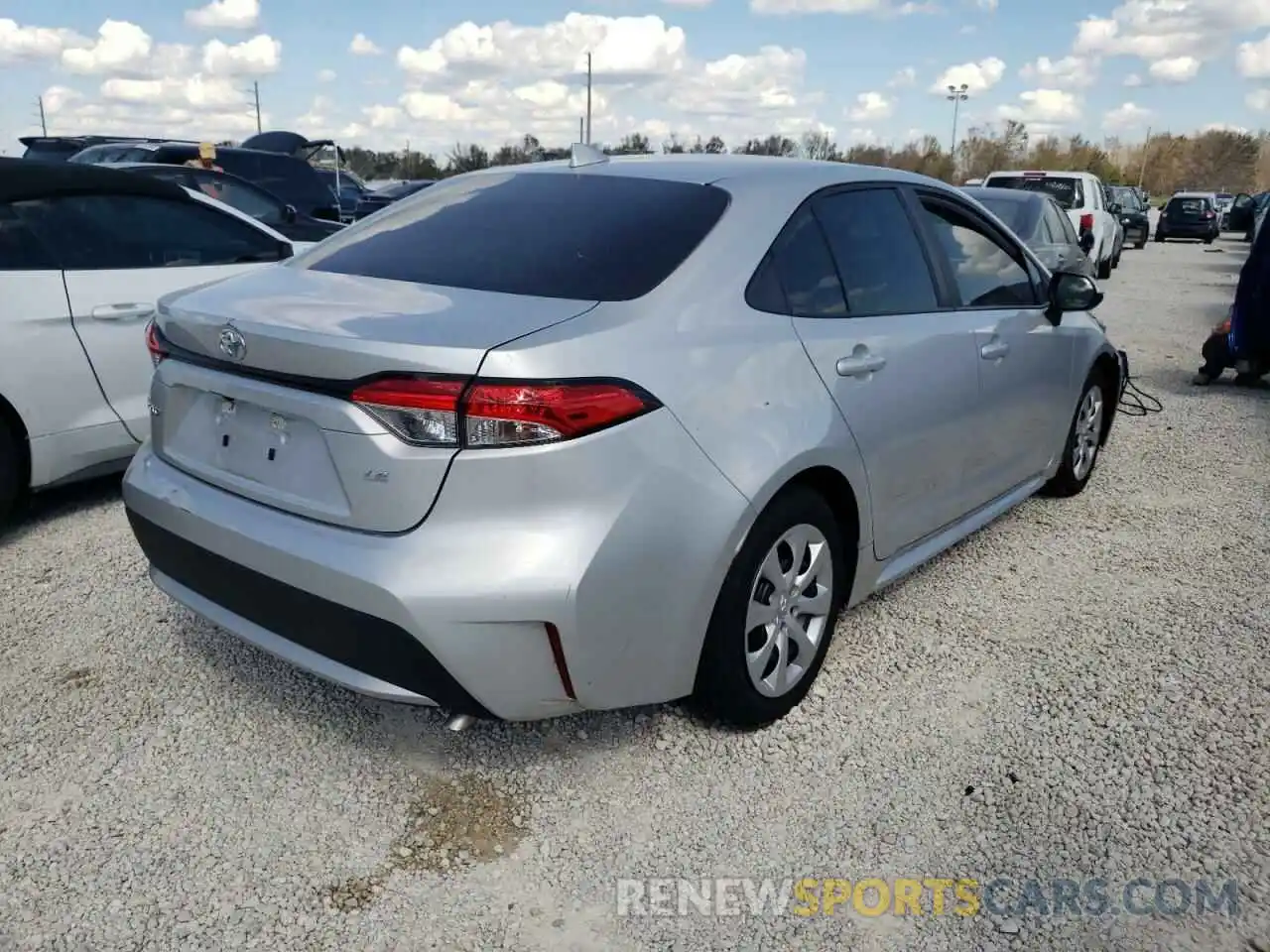 4 Photograph of a damaged car 5YFEPMAE2MP158371 TOYOTA COROLLA 2021