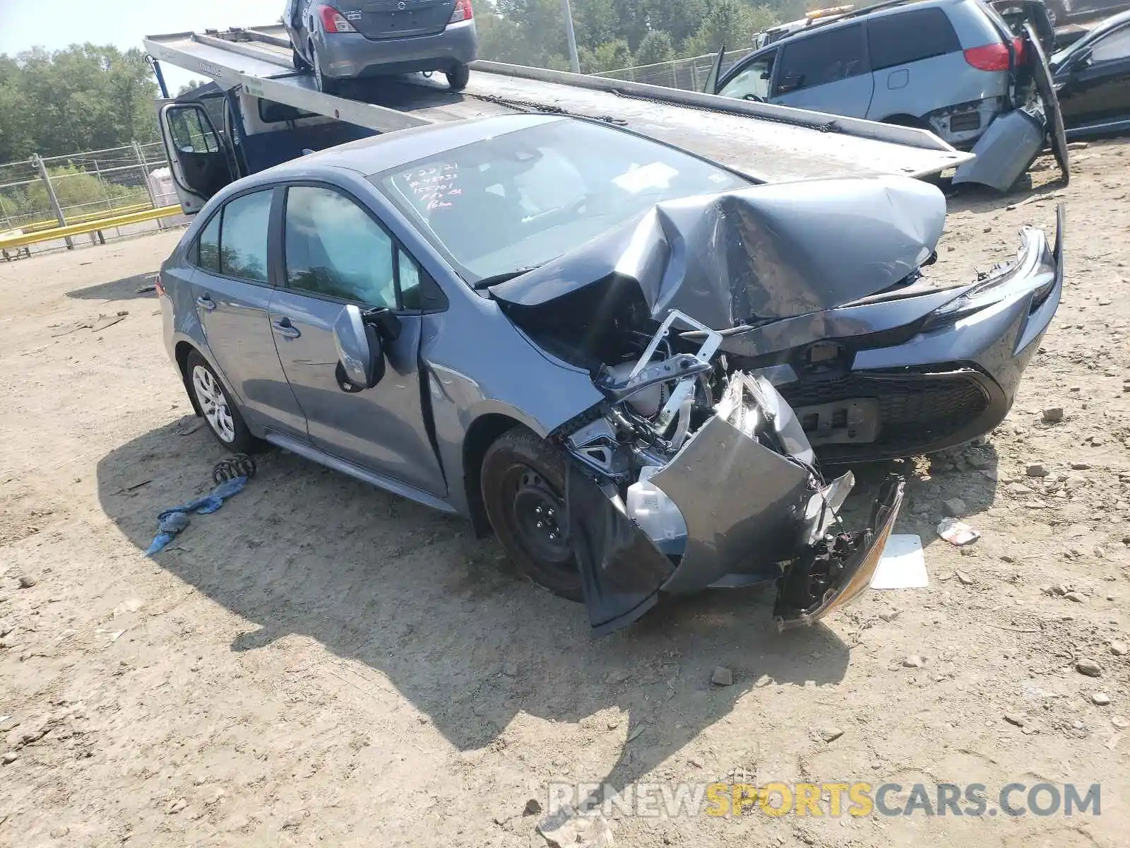 1 Photograph of a damaged car 5YFEPMAE2MP159701 TOYOTA COROLLA 2021