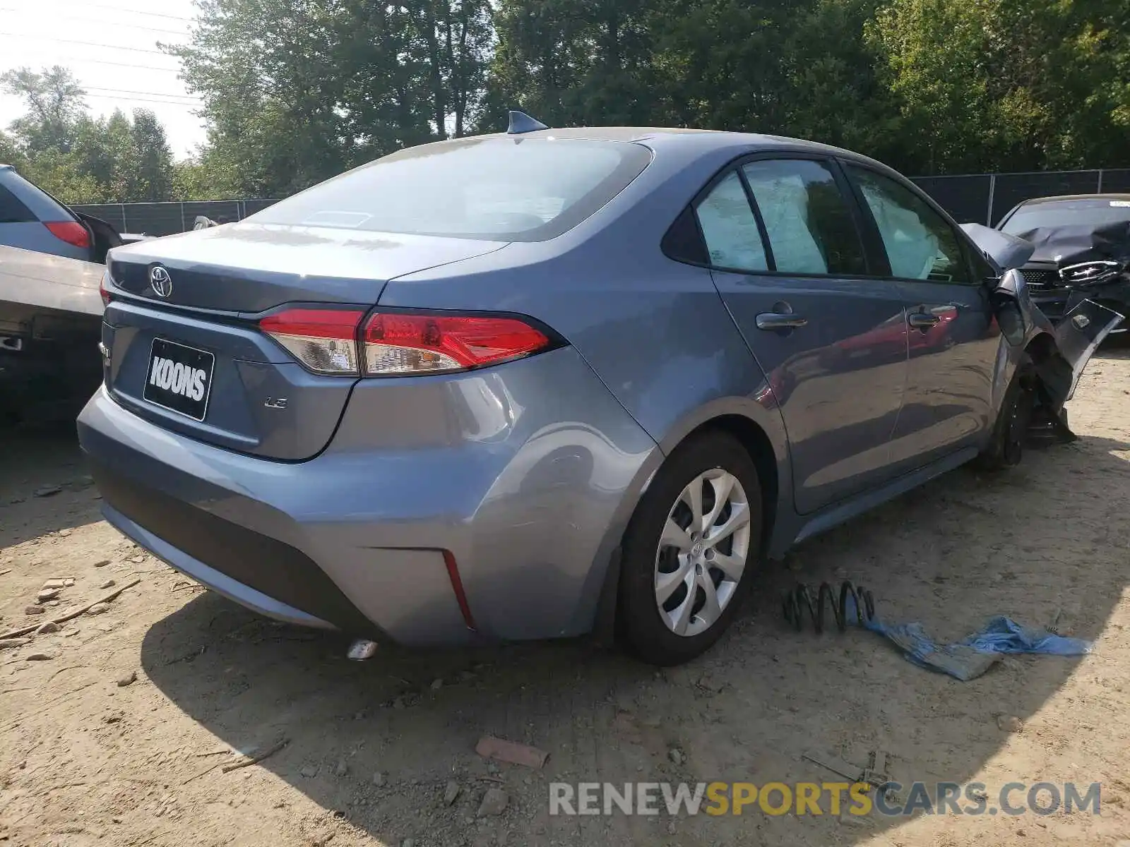 4 Photograph of a damaged car 5YFEPMAE2MP159701 TOYOTA COROLLA 2021