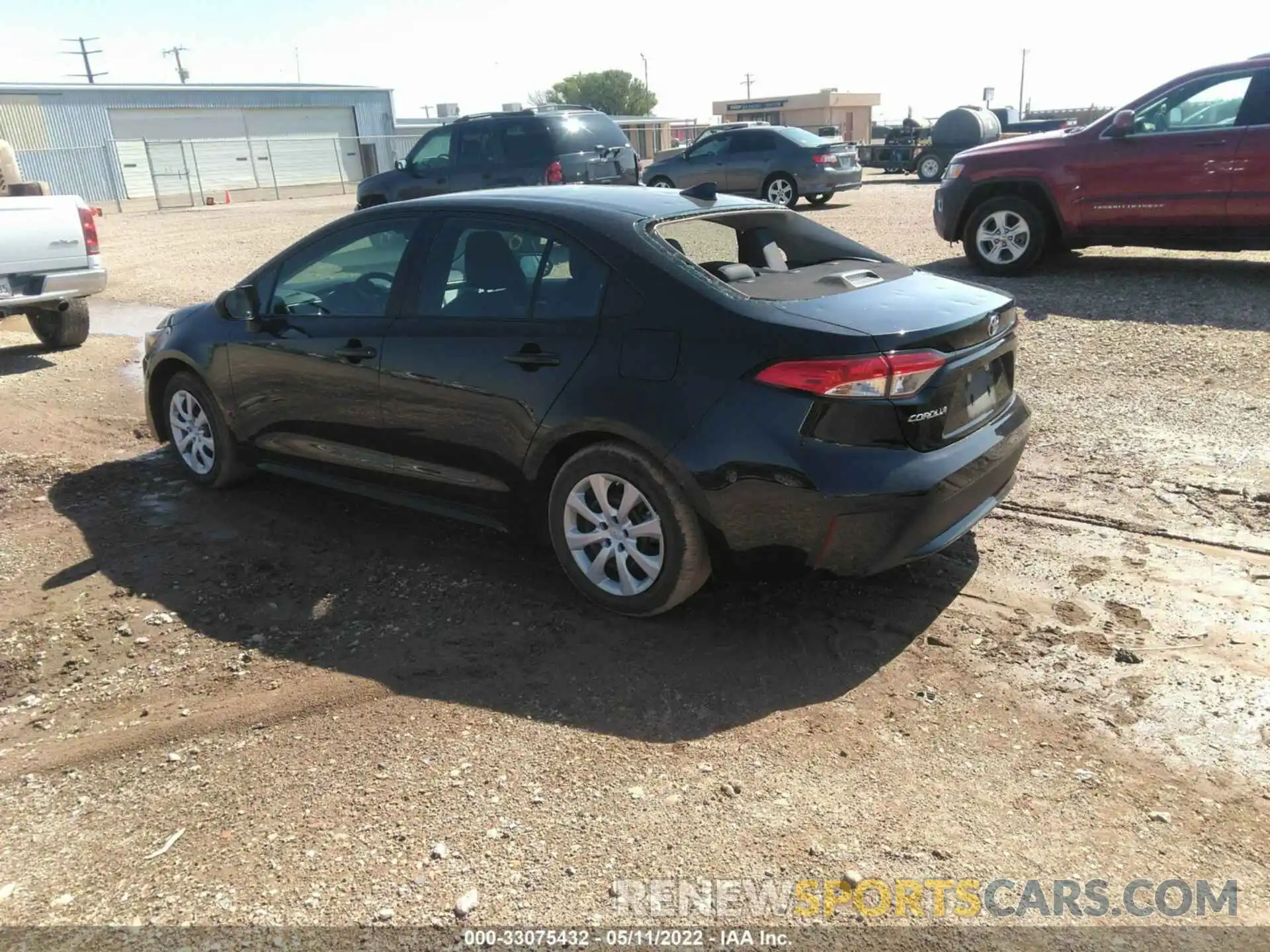 3 Photograph of a damaged car 5YFEPMAE2MP159715 TOYOTA COROLLA 2021