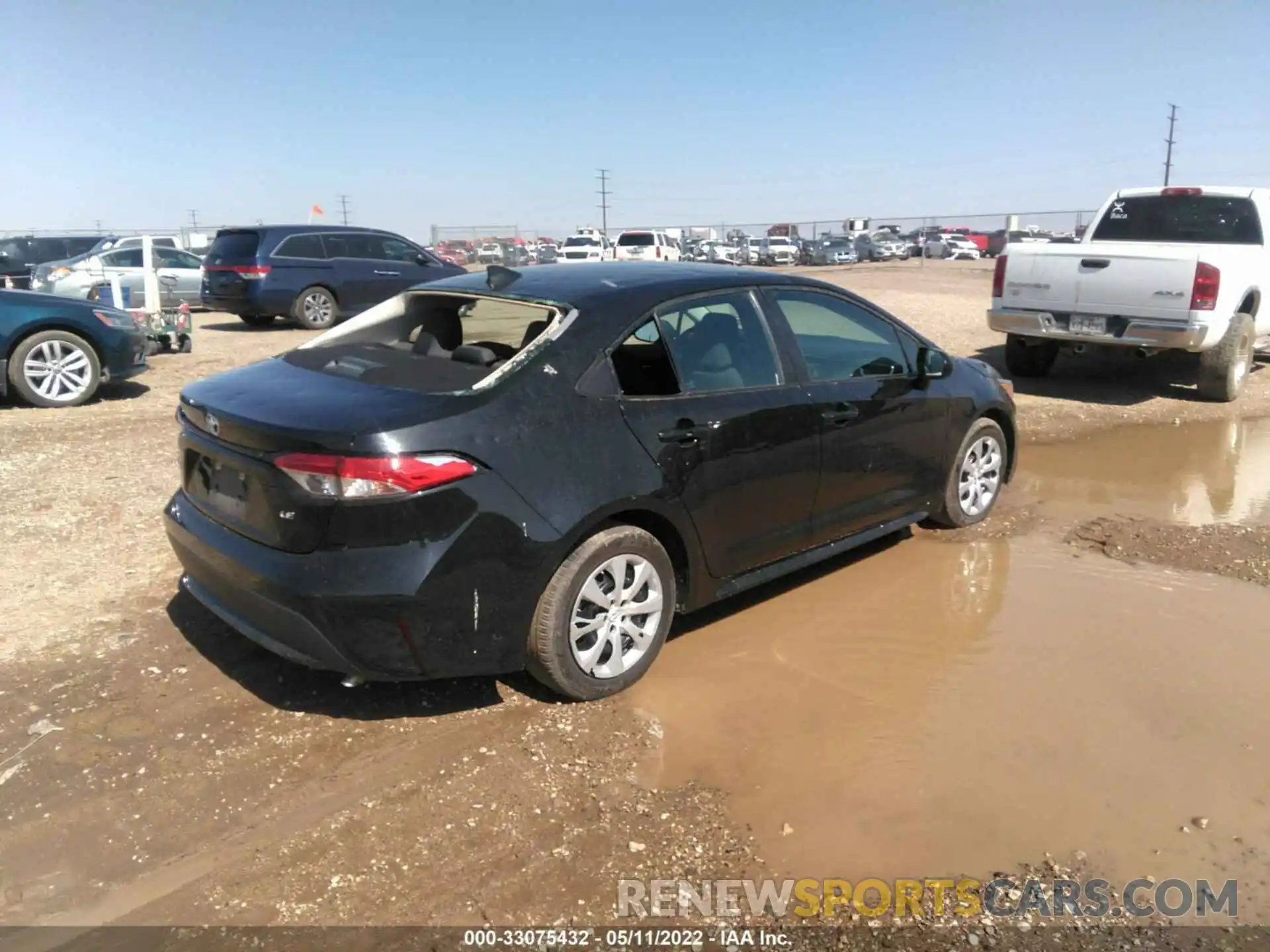 4 Photograph of a damaged car 5YFEPMAE2MP159715 TOYOTA COROLLA 2021