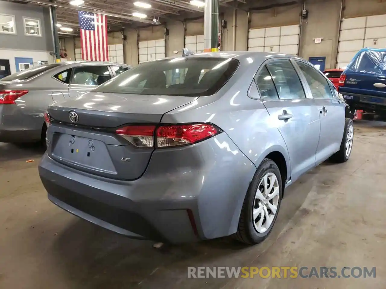 4 Photograph of a damaged car 5YFEPMAE2MP160430 TOYOTA COROLLA 2021