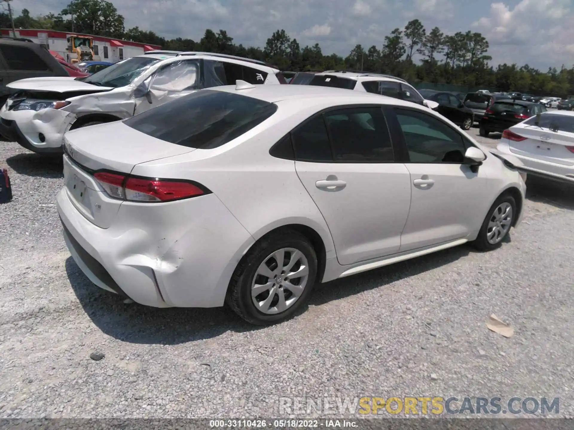 4 Photograph of a damaged car 5YFEPMAE2MP160685 TOYOTA COROLLA 2021