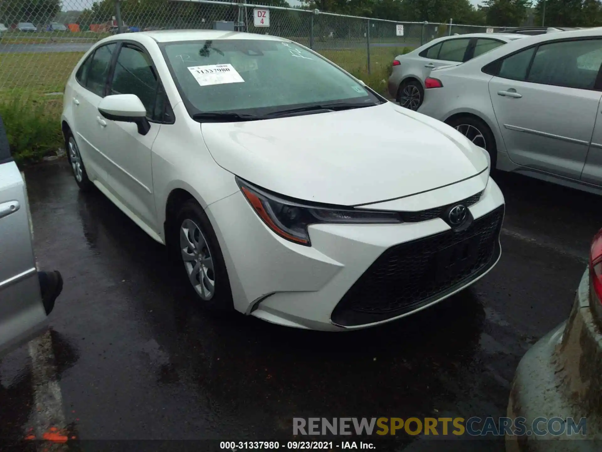 1 Photograph of a damaged car 5YFEPMAE2MP161450 TOYOTA COROLLA 2021