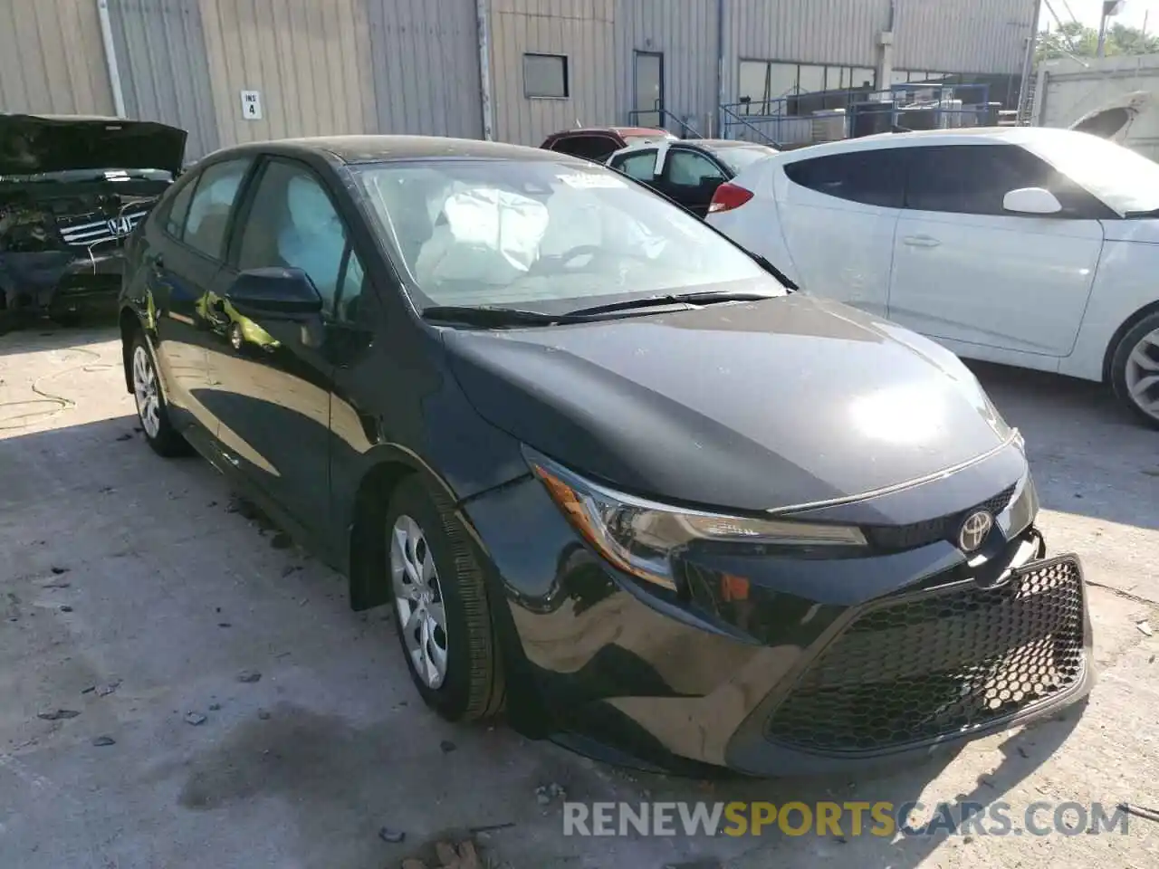 1 Photograph of a damaged car 5YFEPMAE2MP161674 TOYOTA COROLLA 2021