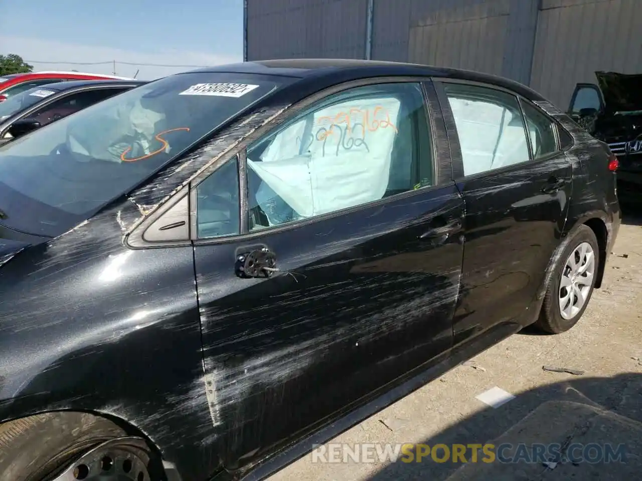 9 Photograph of a damaged car 5YFEPMAE2MP161674 TOYOTA COROLLA 2021