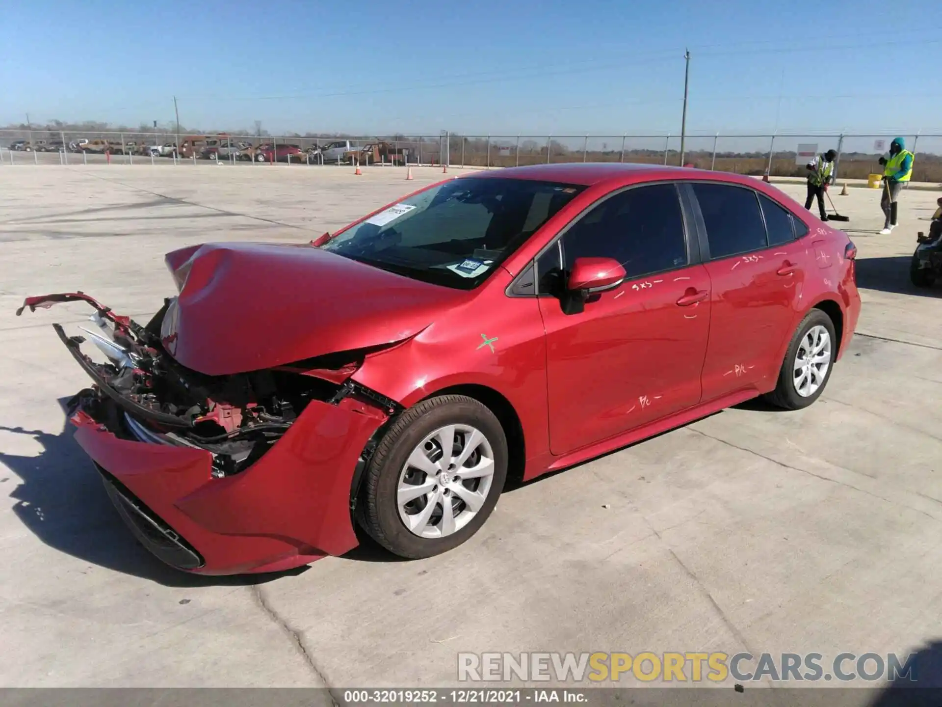 2 Photograph of a damaged car 5YFEPMAE2MP162856 TOYOTA COROLLA 2021