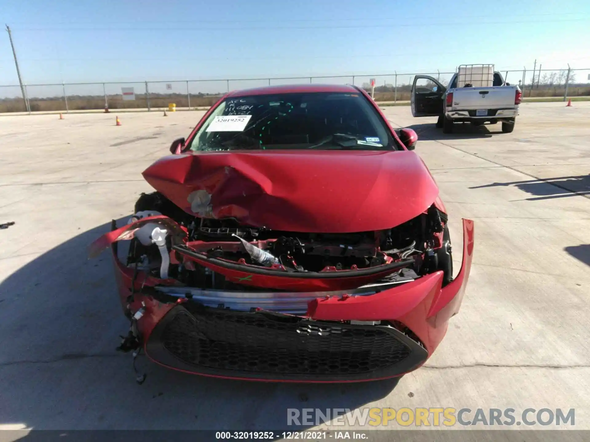 6 Photograph of a damaged car 5YFEPMAE2MP162856 TOYOTA COROLLA 2021