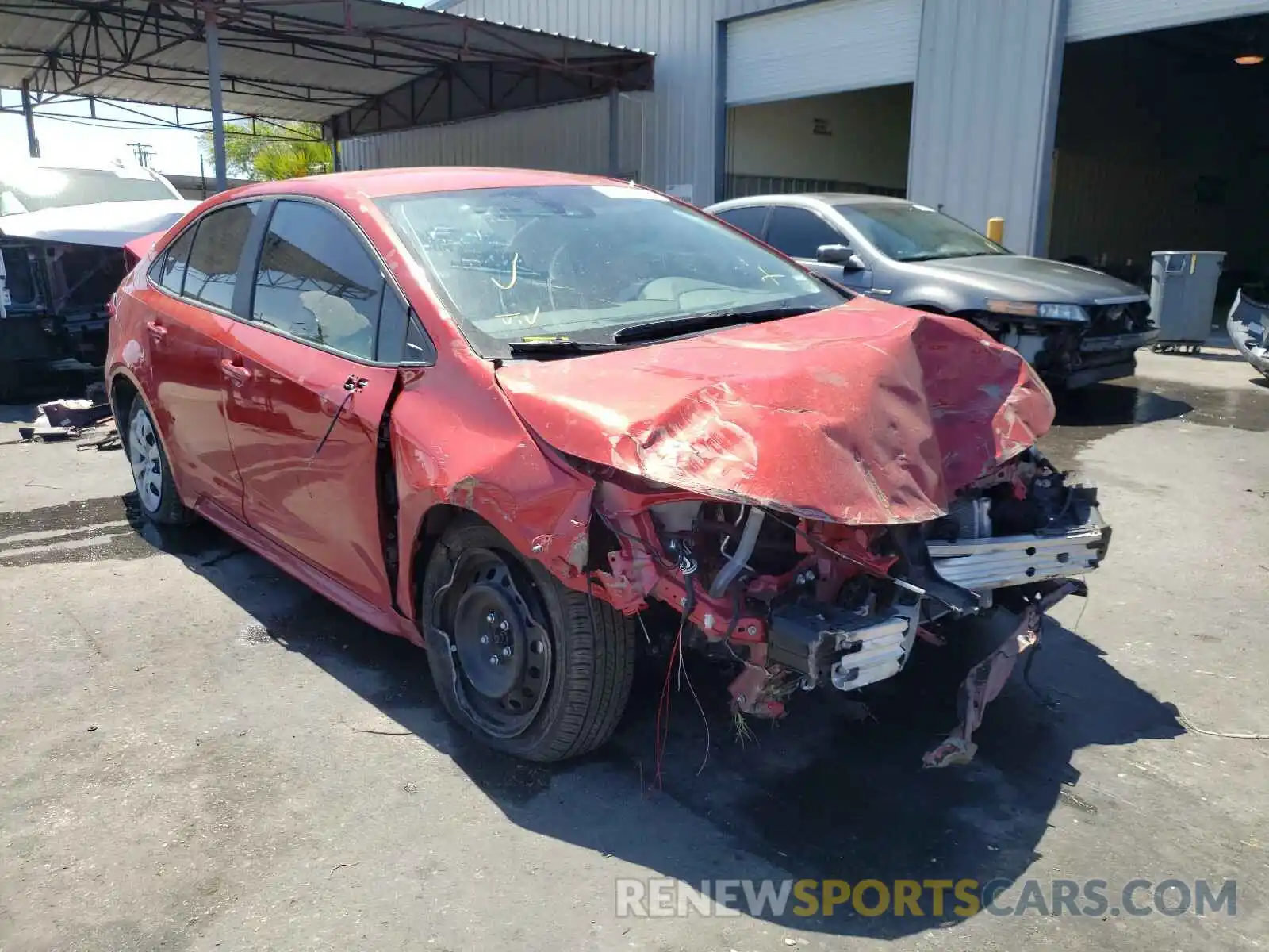 1 Photograph of a damaged car 5YFEPMAE2MP165062 TOYOTA COROLLA 2021