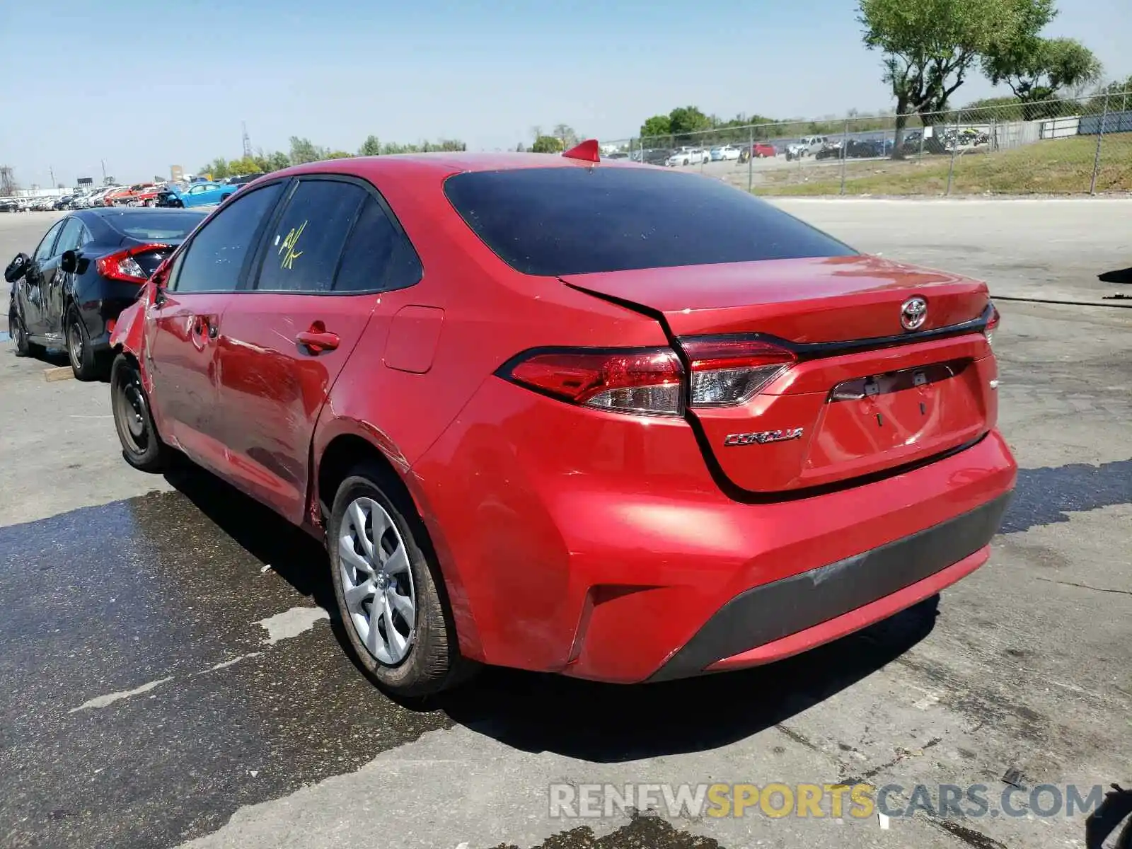 3 Photograph of a damaged car 5YFEPMAE2MP165062 TOYOTA COROLLA 2021