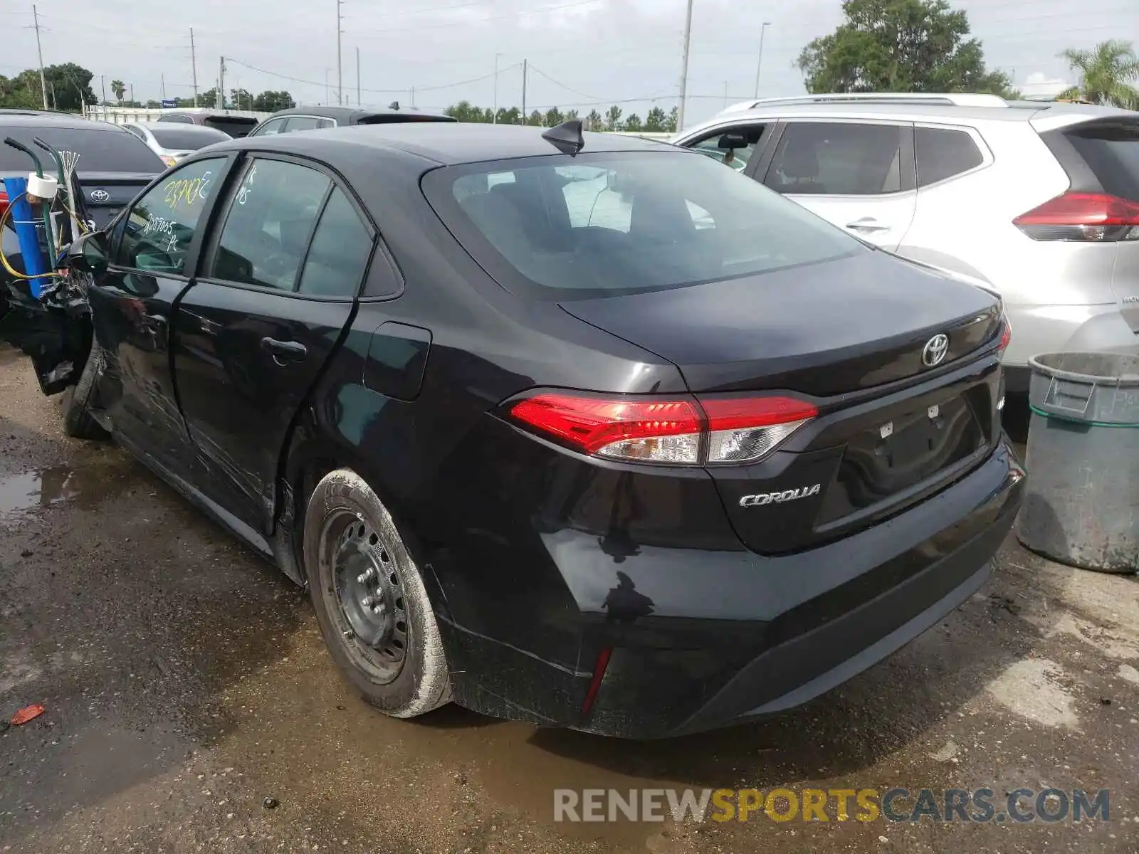 3 Photograph of a damaged car 5YFEPMAE2MP168897 TOYOTA COROLLA 2021