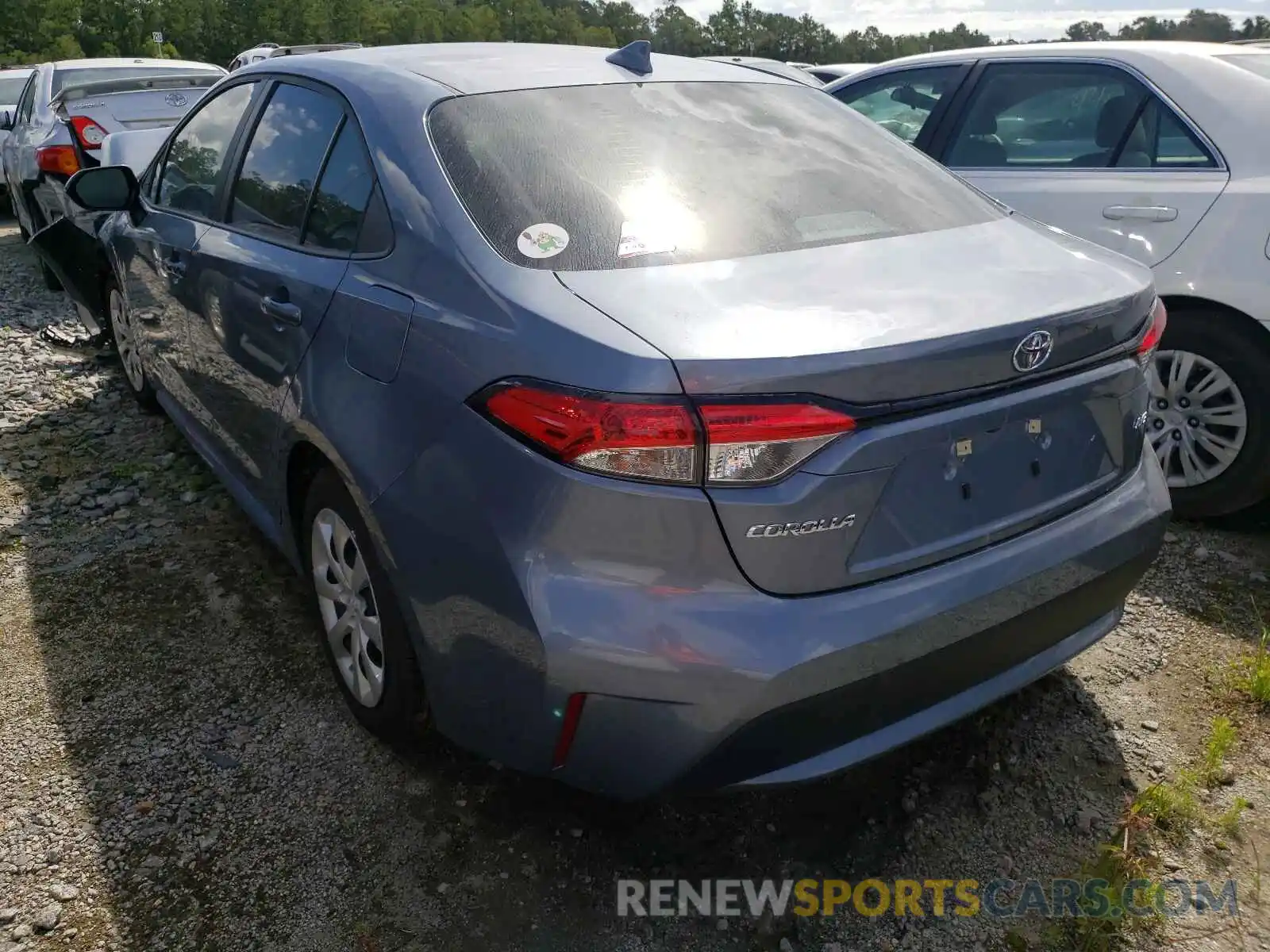 3 Photograph of a damaged car 5YFEPMAE2MP169337 TOYOTA COROLLA 2021