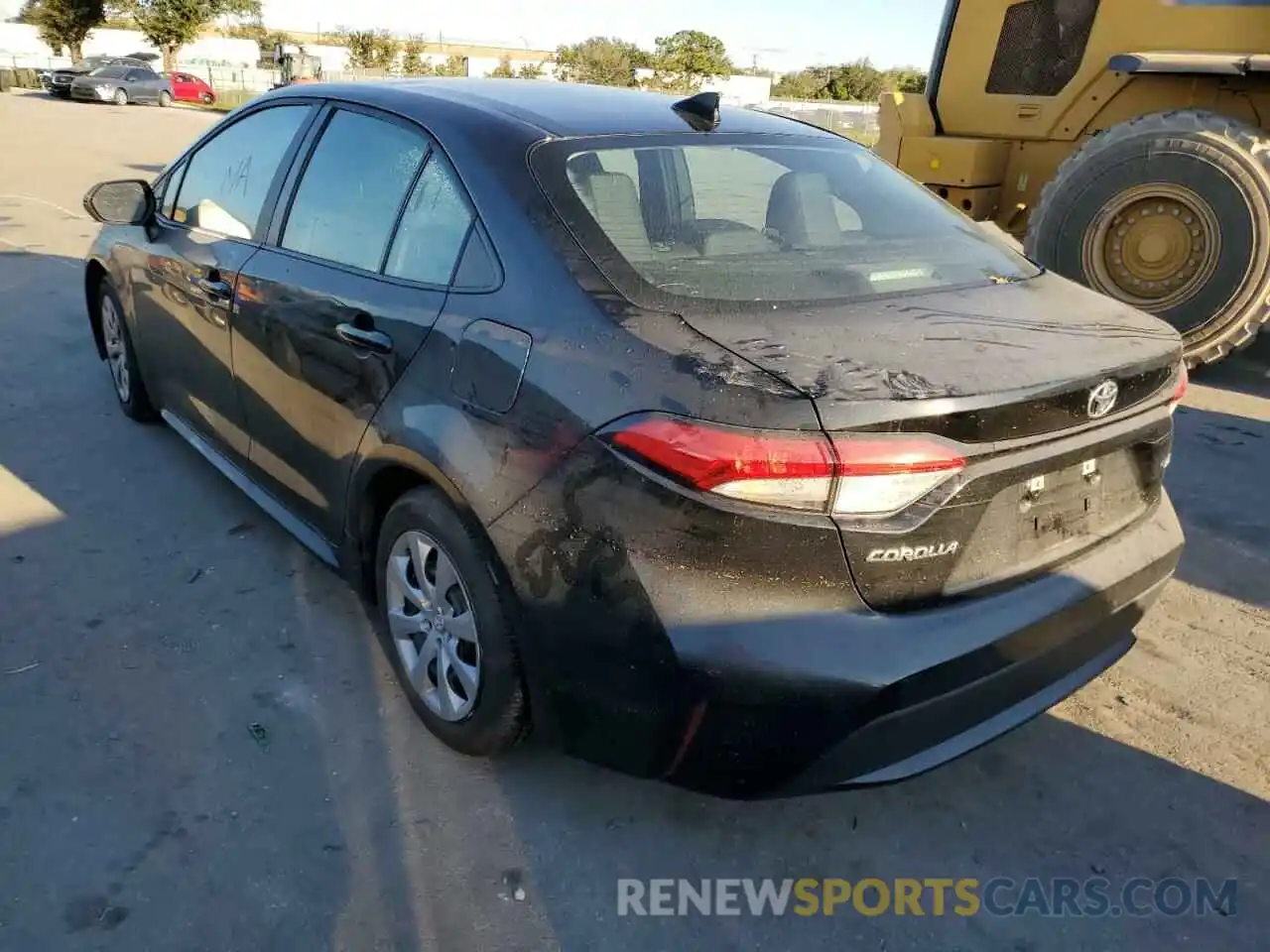 3 Photograph of a damaged car 5YFEPMAE2MP169922 TOYOTA COROLLA 2021